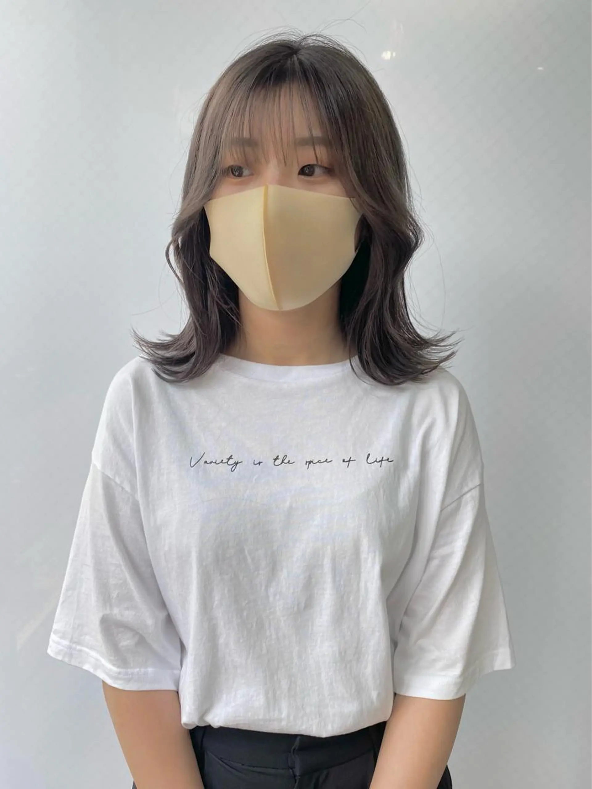 セミロング カラー ベージュカラー ブリーチ ブロンド ブロンドベージュ グレージュ Piaコータロー ハイトーン&‪ボブのヘアスタイル