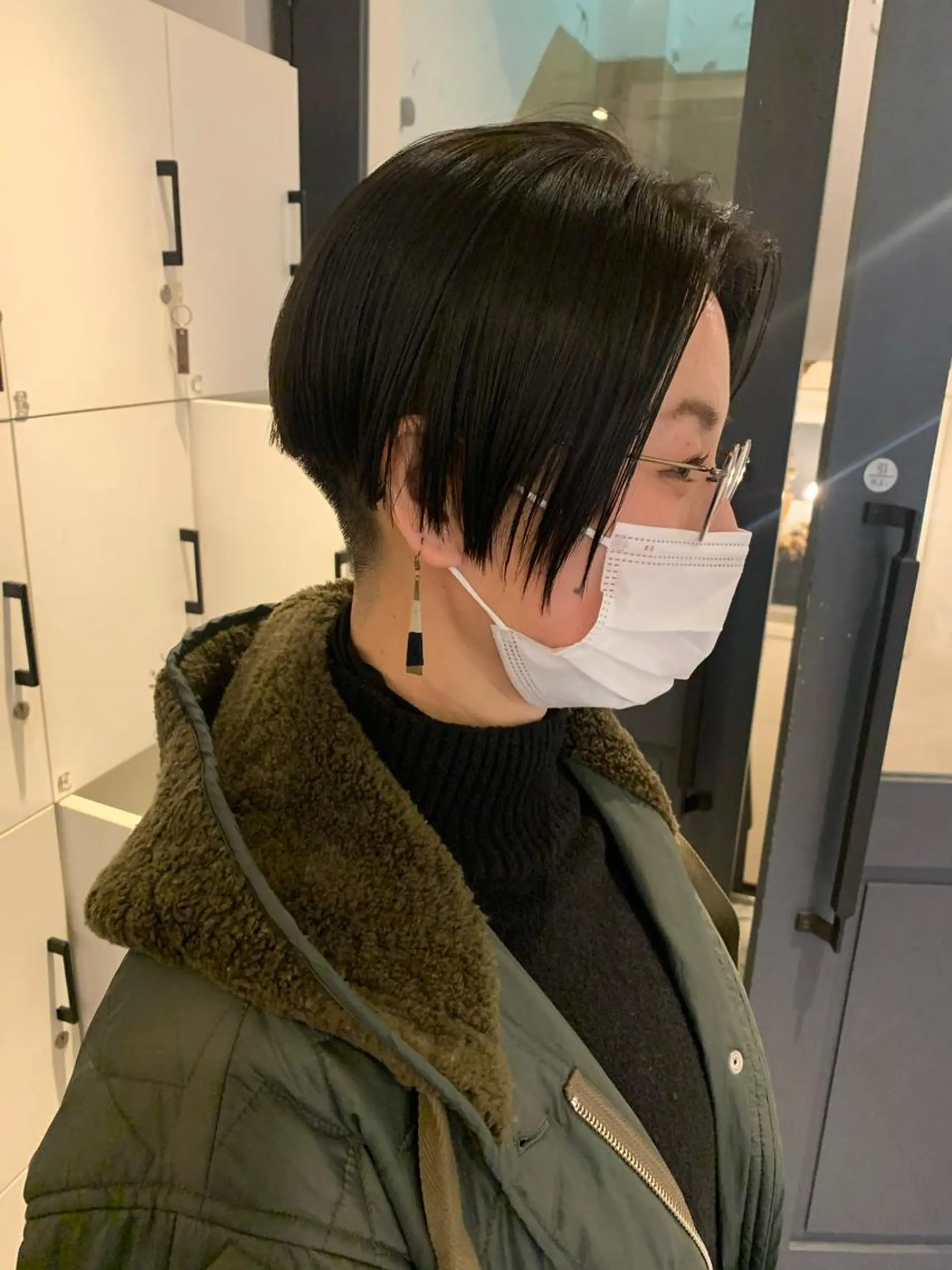 ショート カラー パーマ ヘアアレンジ メンズ キッズ ネイル マツエク・マツパ 刈り上げ ハンサムショート ショートヘア ショートネイル SALOWIN梅田茶屋町店所属・ウルフレイヤーカット /チヒロのヘアスタイル