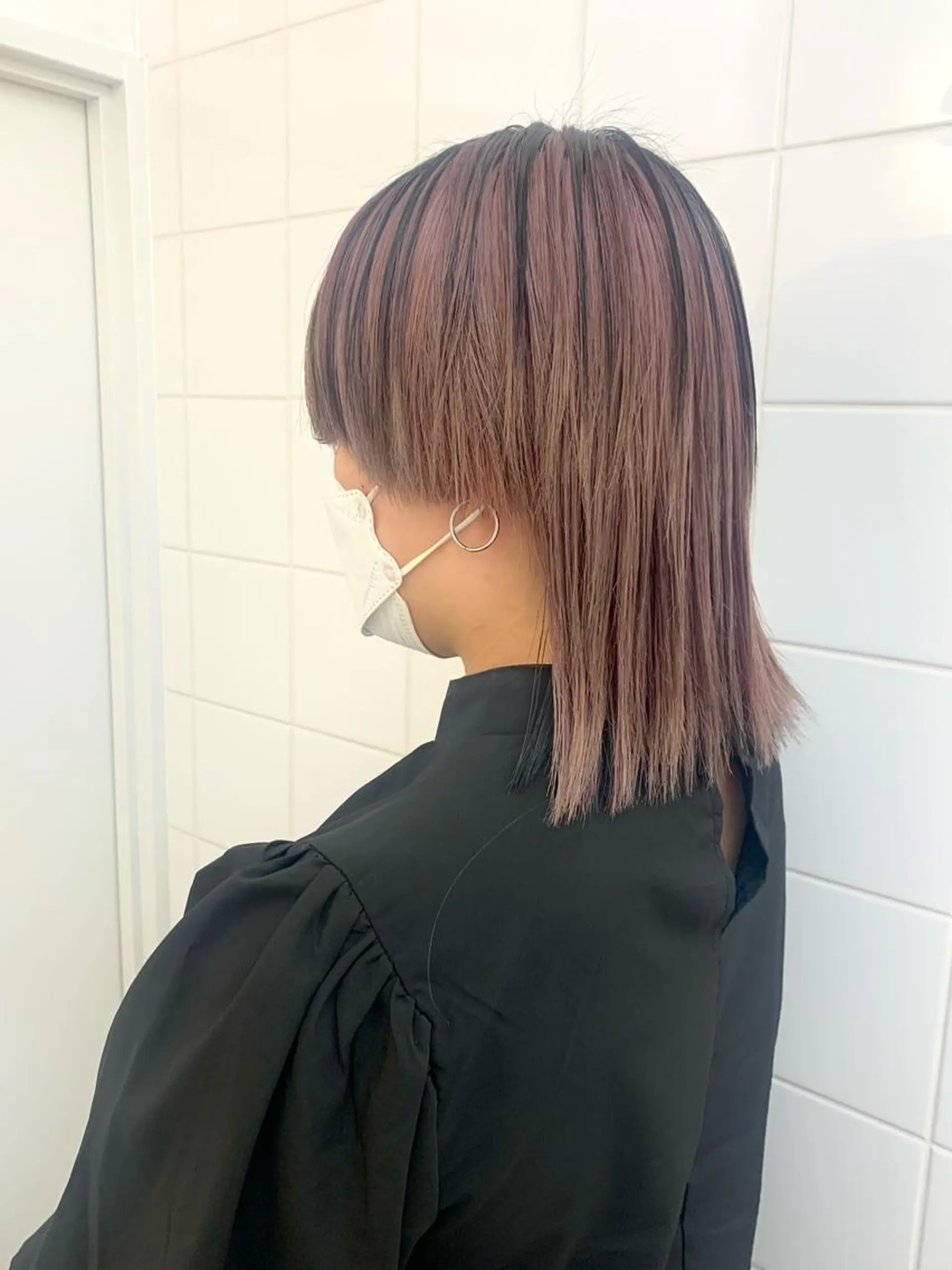 ショート カラー ヘアアレンジ カット ヘアカラー 🧨ブリーチー×ボブ レイヤー💎じゅえるのヘアスタイル