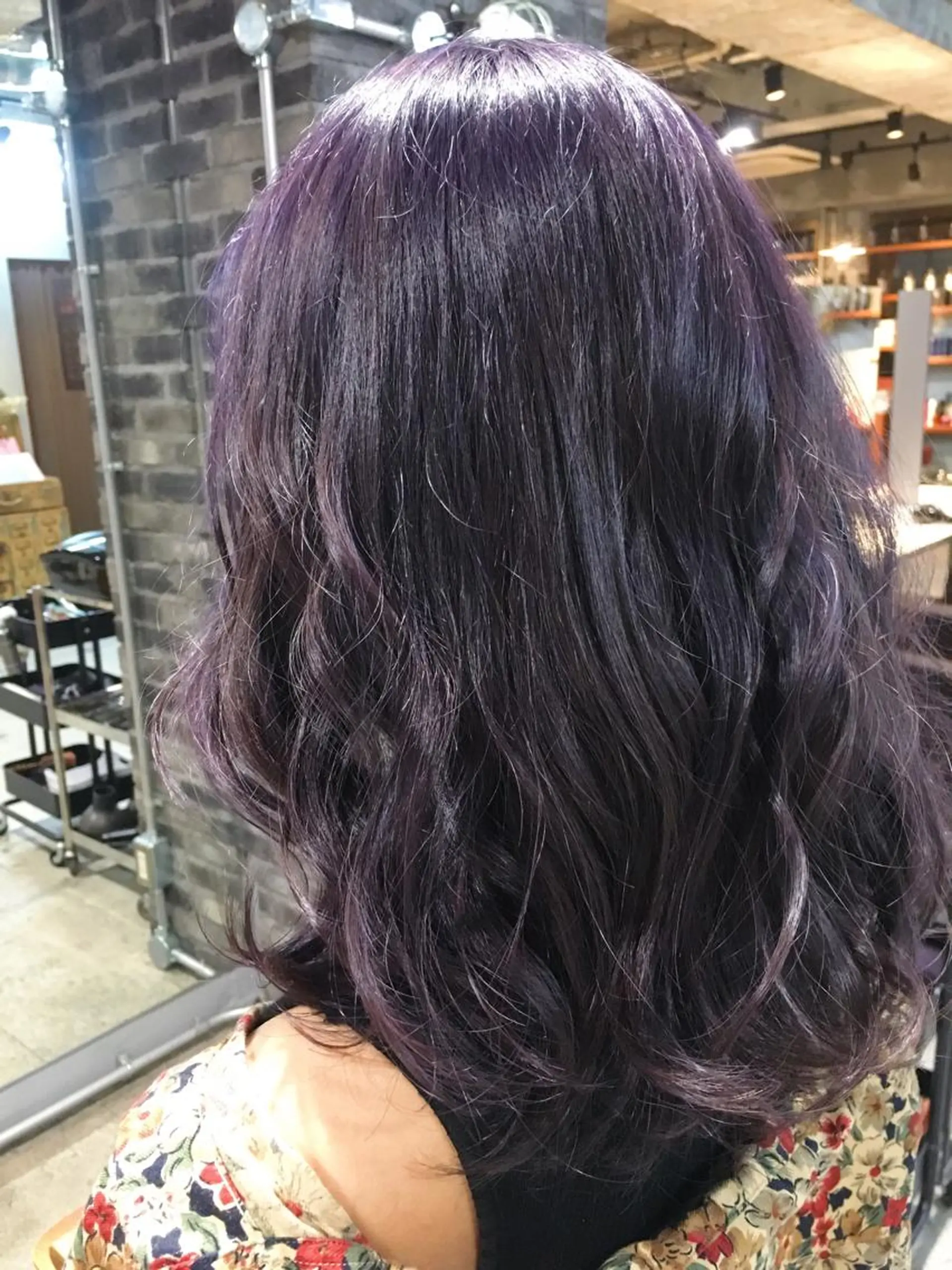 ロング カラー アッシュ ブロンド パープルカラー パープルアッシュ ホワイトブロンド ヘアカラー トリートメント 代表 中島貴志のヘアスタイル