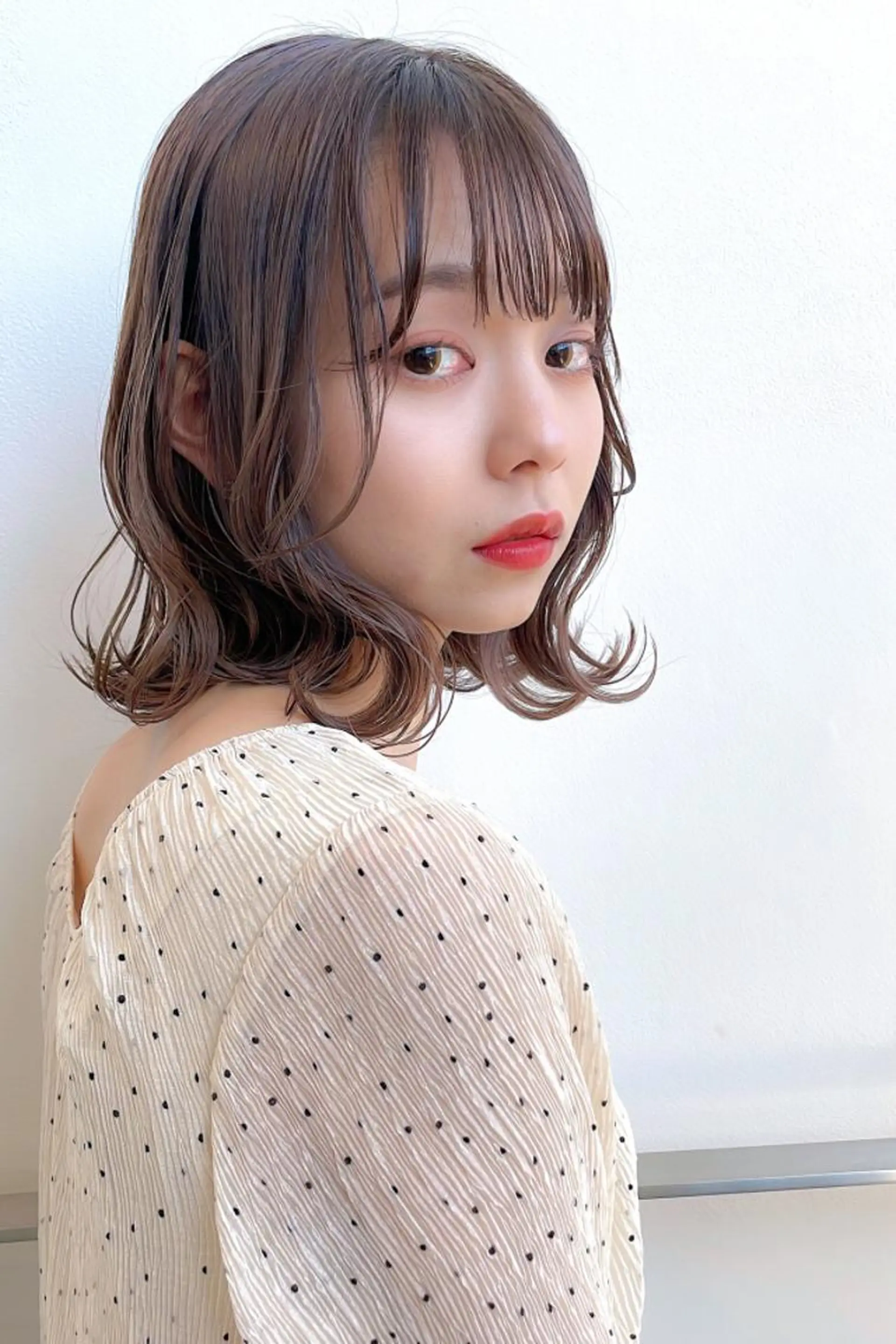 セミロング ハイライト 髪質改善 レイヤーカット トリートメント カット ヘアカラー トリートメント ✨髪質改善Less✨ シバタのヘアスタイル