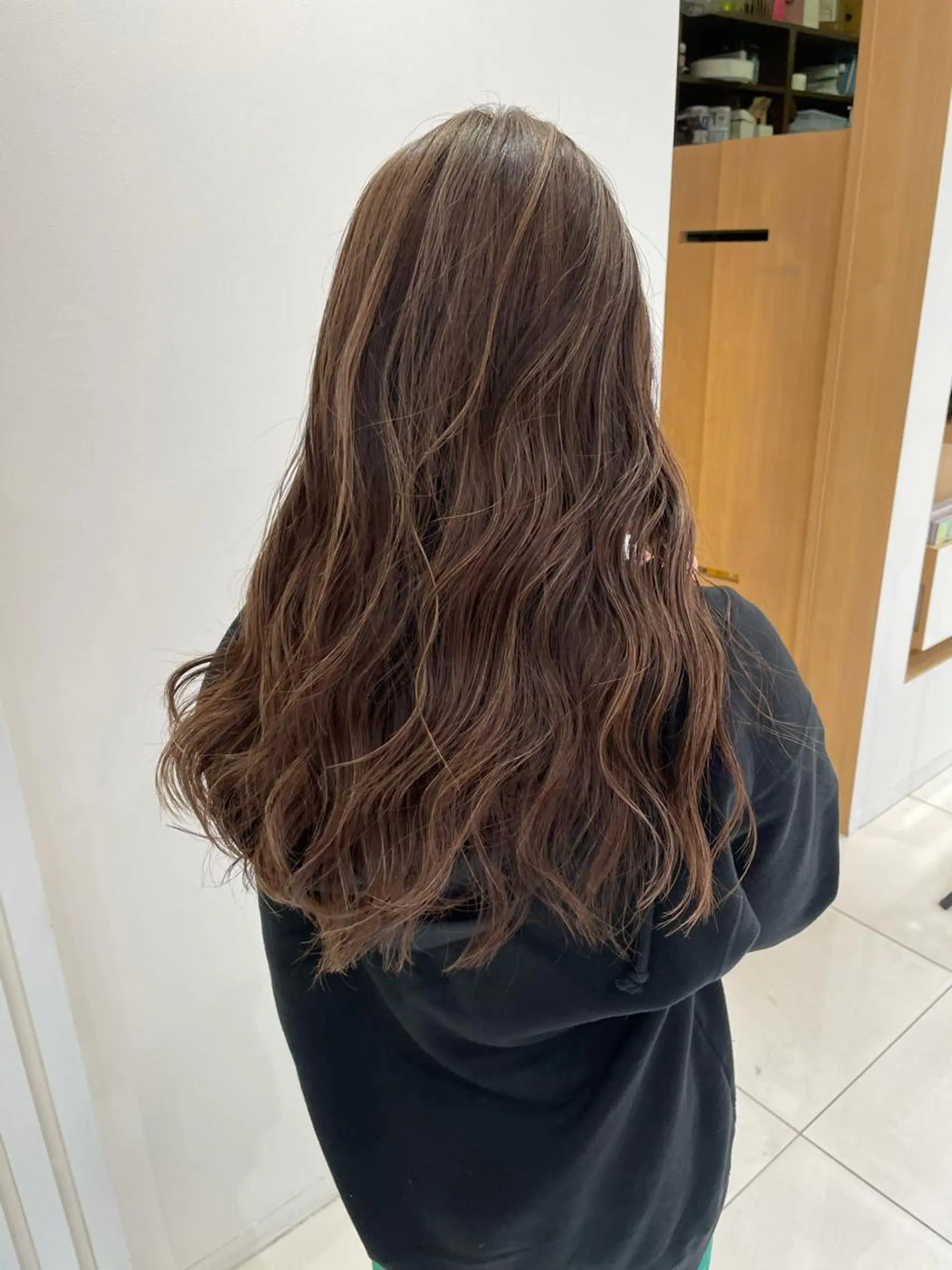 ロング カラー ご新規様限定クーポン あります　桂口　烈闘のヘアスタイル