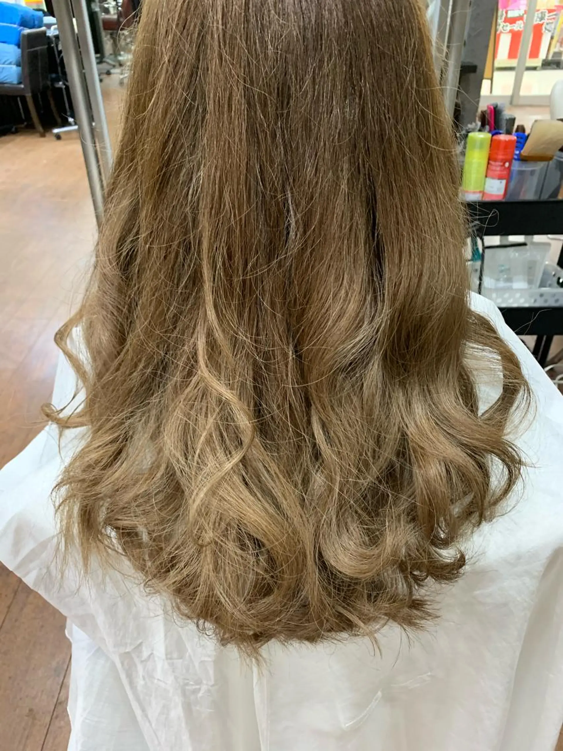 ロング glow所属・嶋田 遥奈のマツエク・マツパデザイン