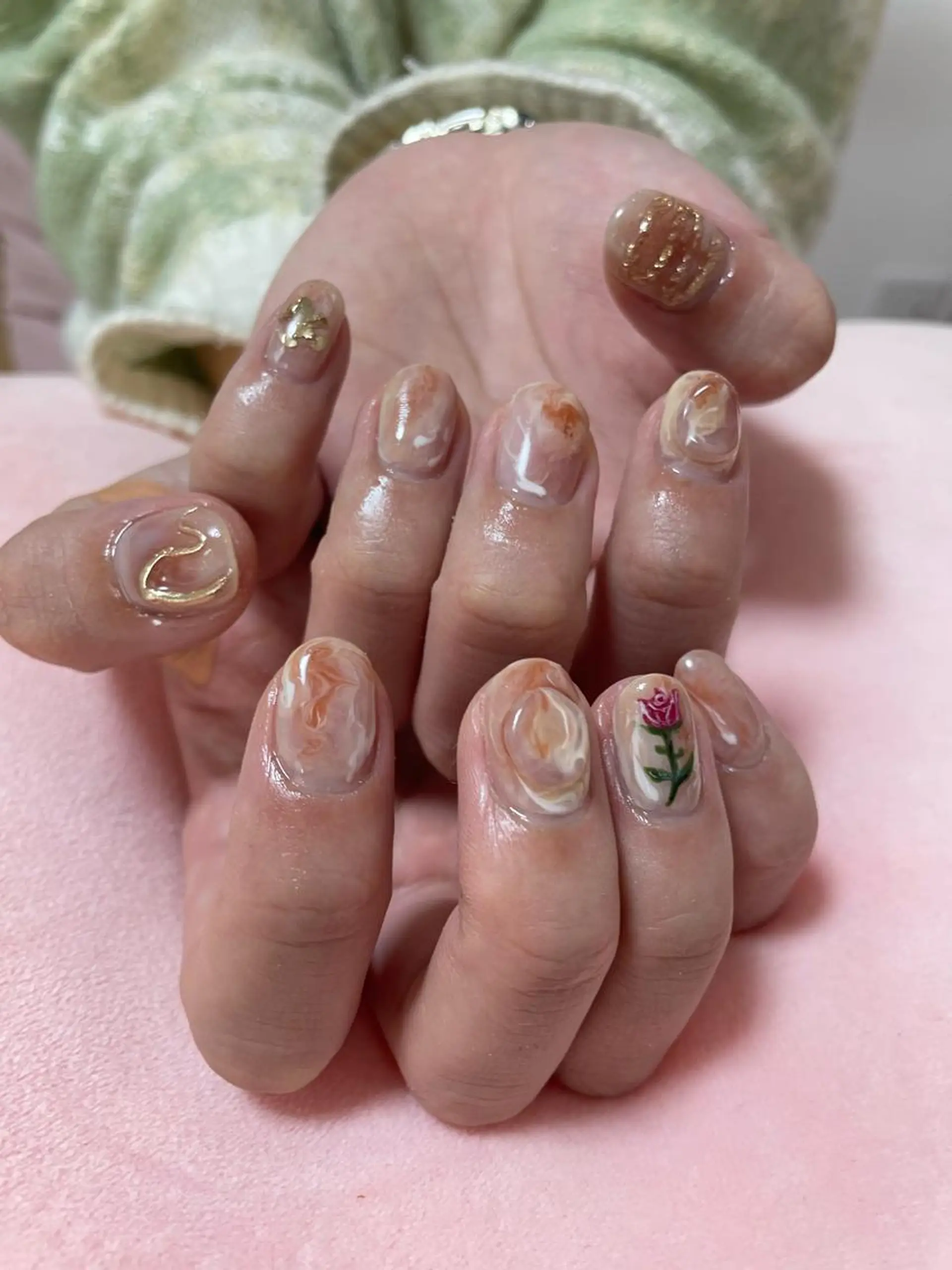 ネイル ハンドネイル フットネイル nailsalon momoのネイルデザイン