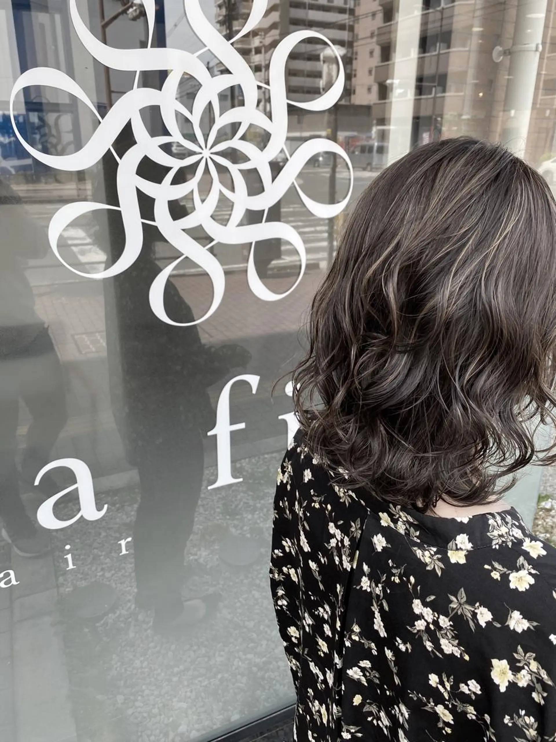 ミディアム カラー ヘアアレンジ ヘアカラー トリートメント Belle hair Design青野大貴のヘアスタイル