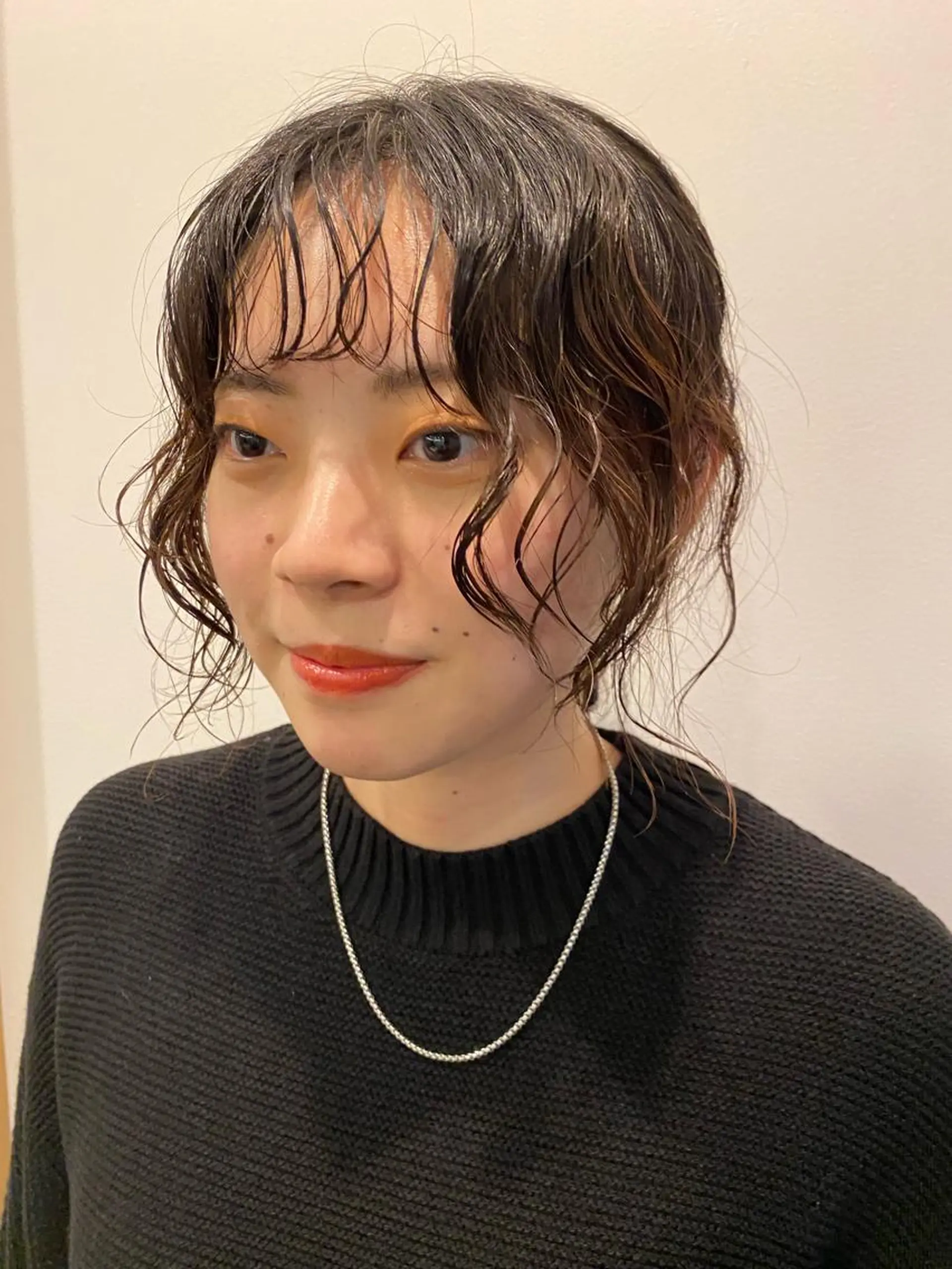 ロング パーマ ホリイ ハルカのヘアスタイル