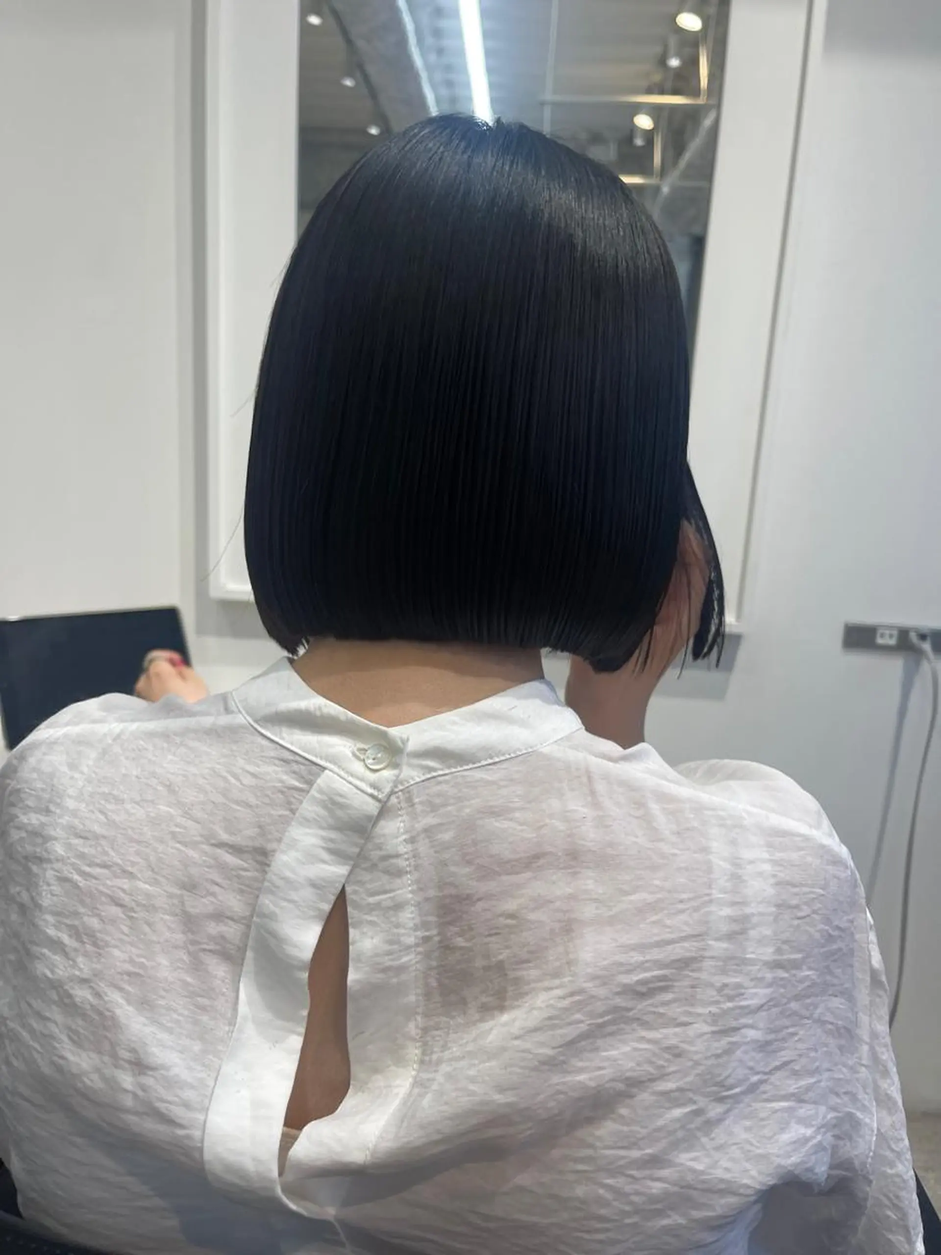 ショート ボブ カット ヘアカラー トリートメント oma　袮次金 鈴香のヘアスタイル