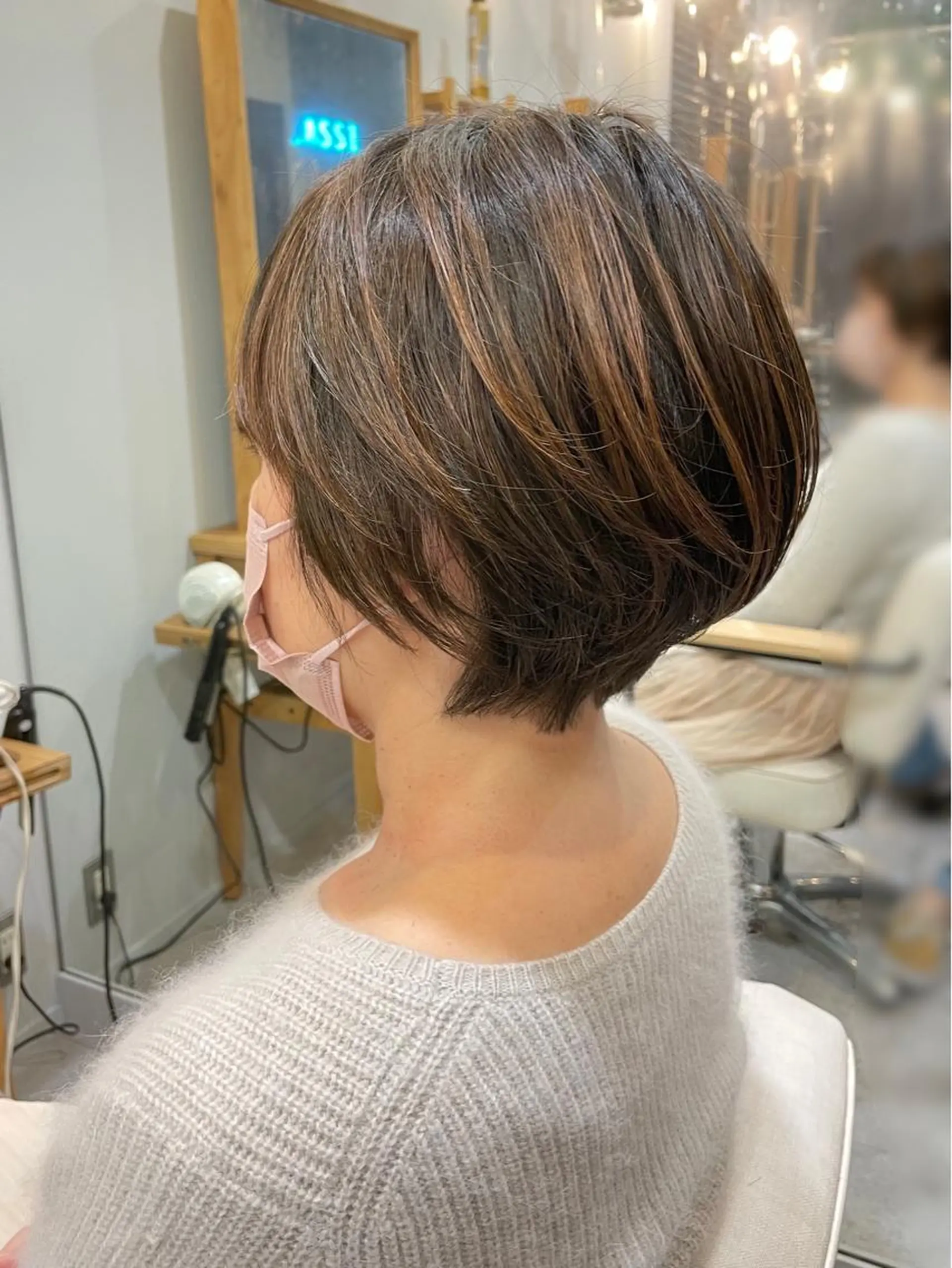 ショート カット 🌈ショートボブ⚪︎ 暖色🌈村山武史のヘアスタイル