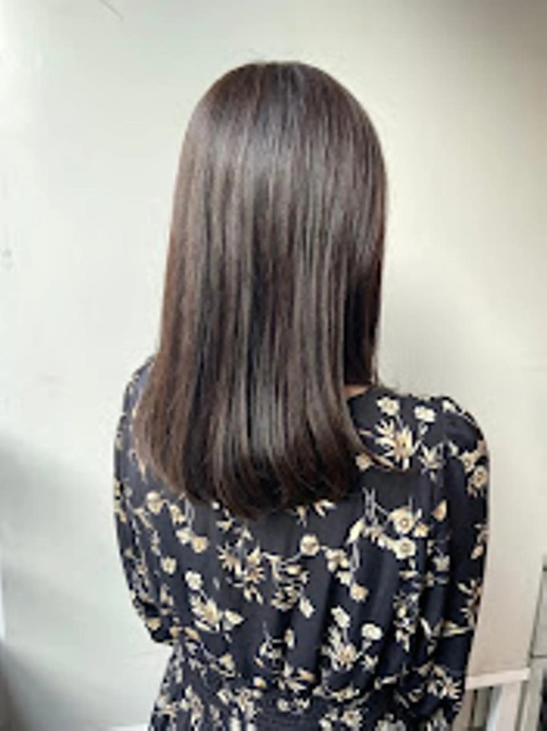 カラー 🥂UNITED公式 🥂横浜店🥂のヘアスタイル