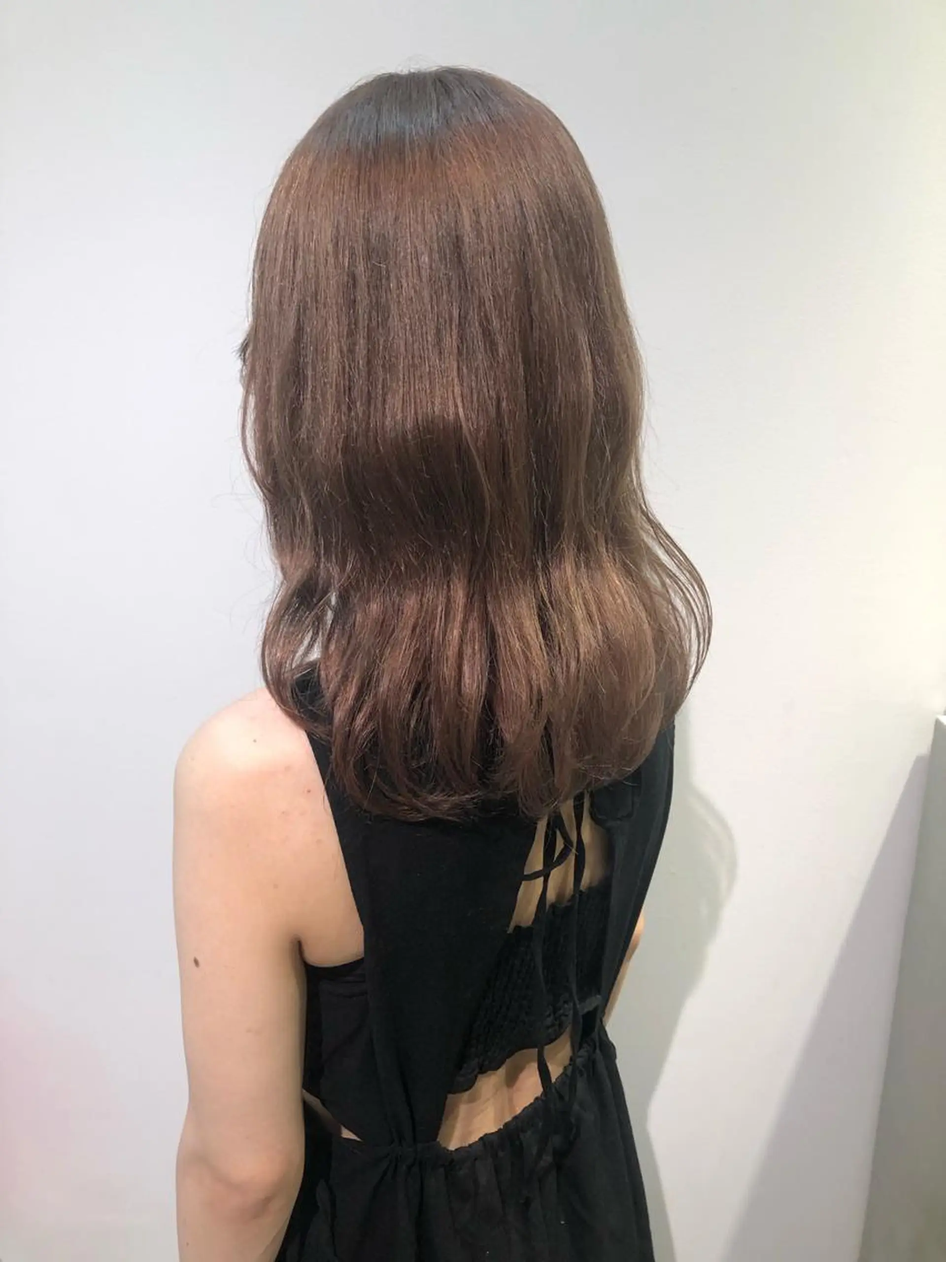 ミディアム カラー ベージュカラー ブリーチ ミルクティーベージュ ヘアカラー トリートメント レイヤー/お顔まわり 暖色カラー🍑Amiのその他イメージ