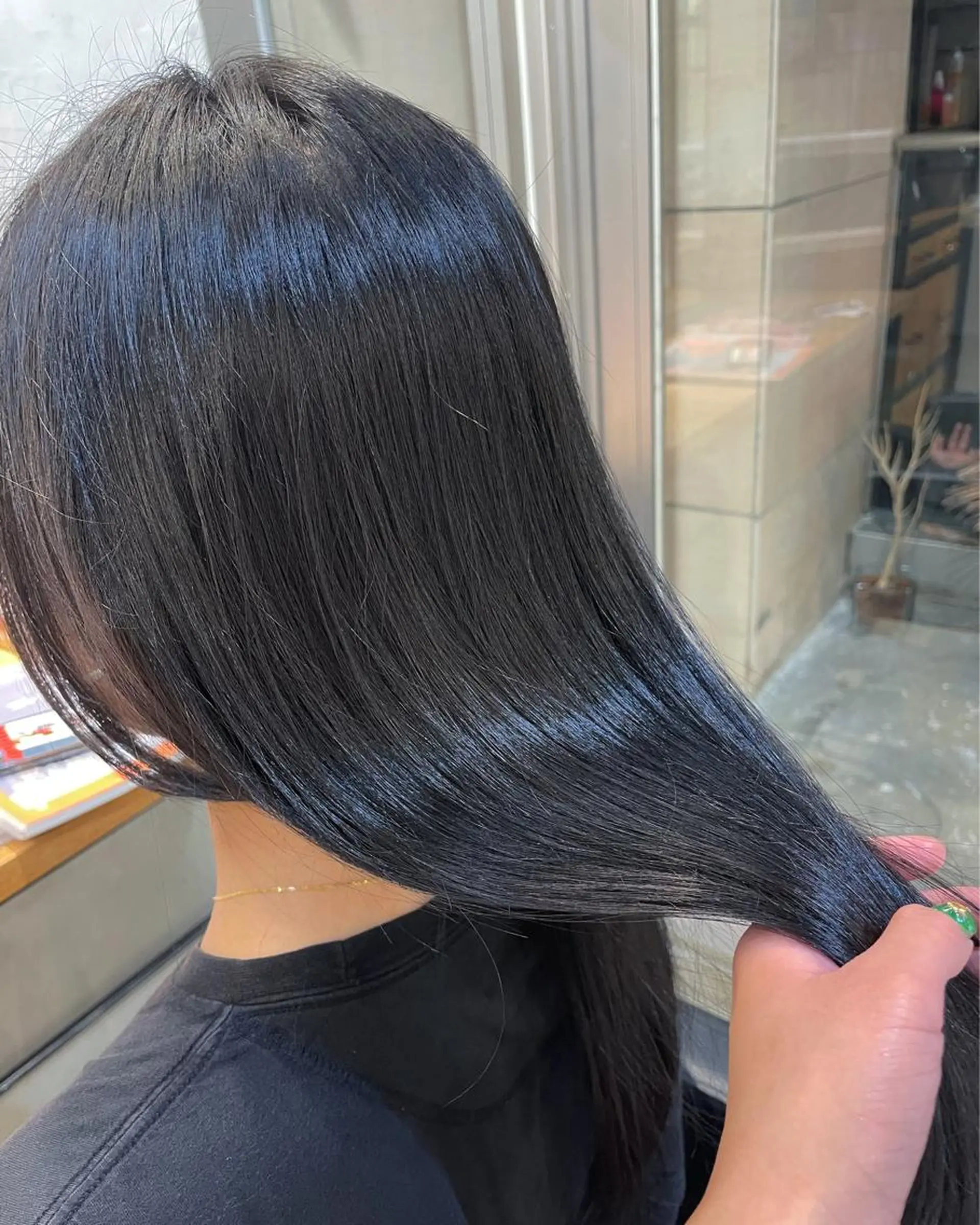 ミディアム アッシュ 縮毛矯正 AO hair studio所属・minami ♡のヘアスタイル
