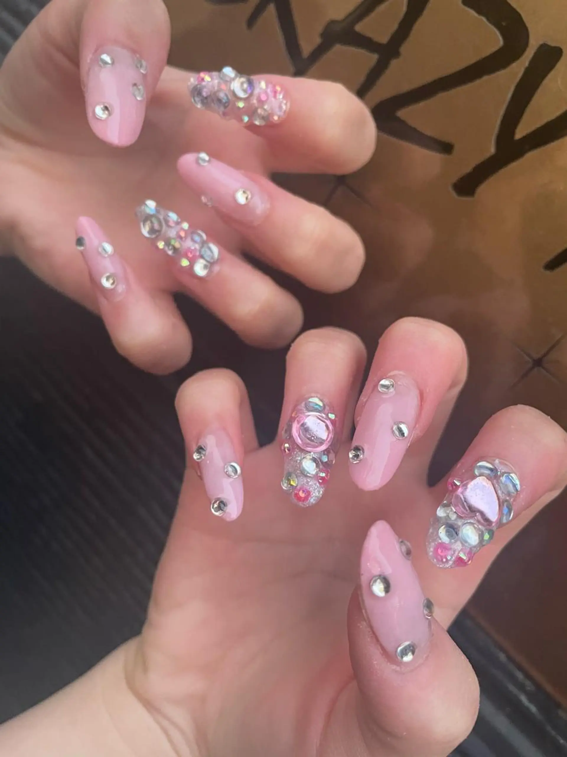 ネイル ハンドネイル CRAZY NAILのネイルデザイン
