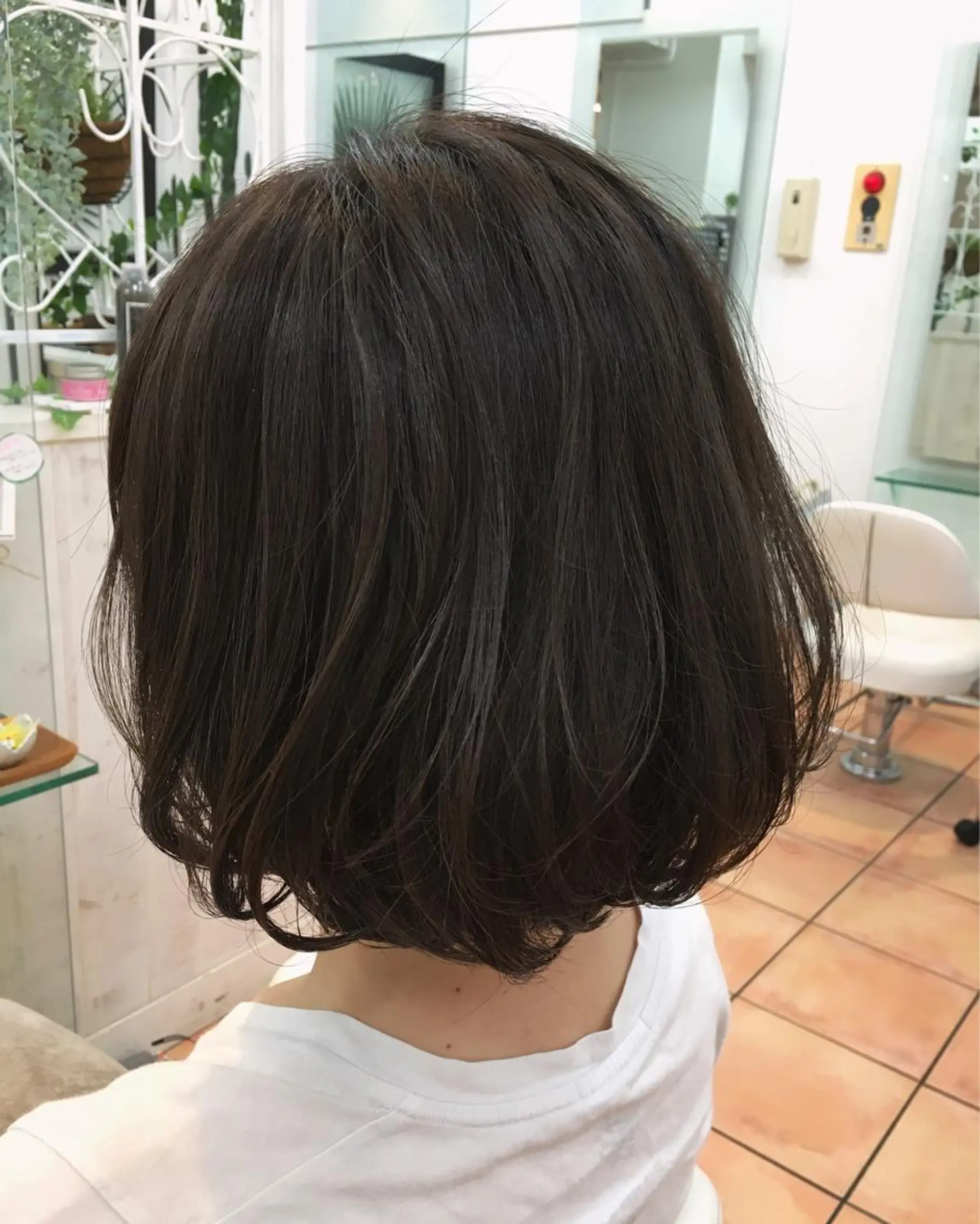 ショート カラー 髪質改善 Blumeのヘアスタイル