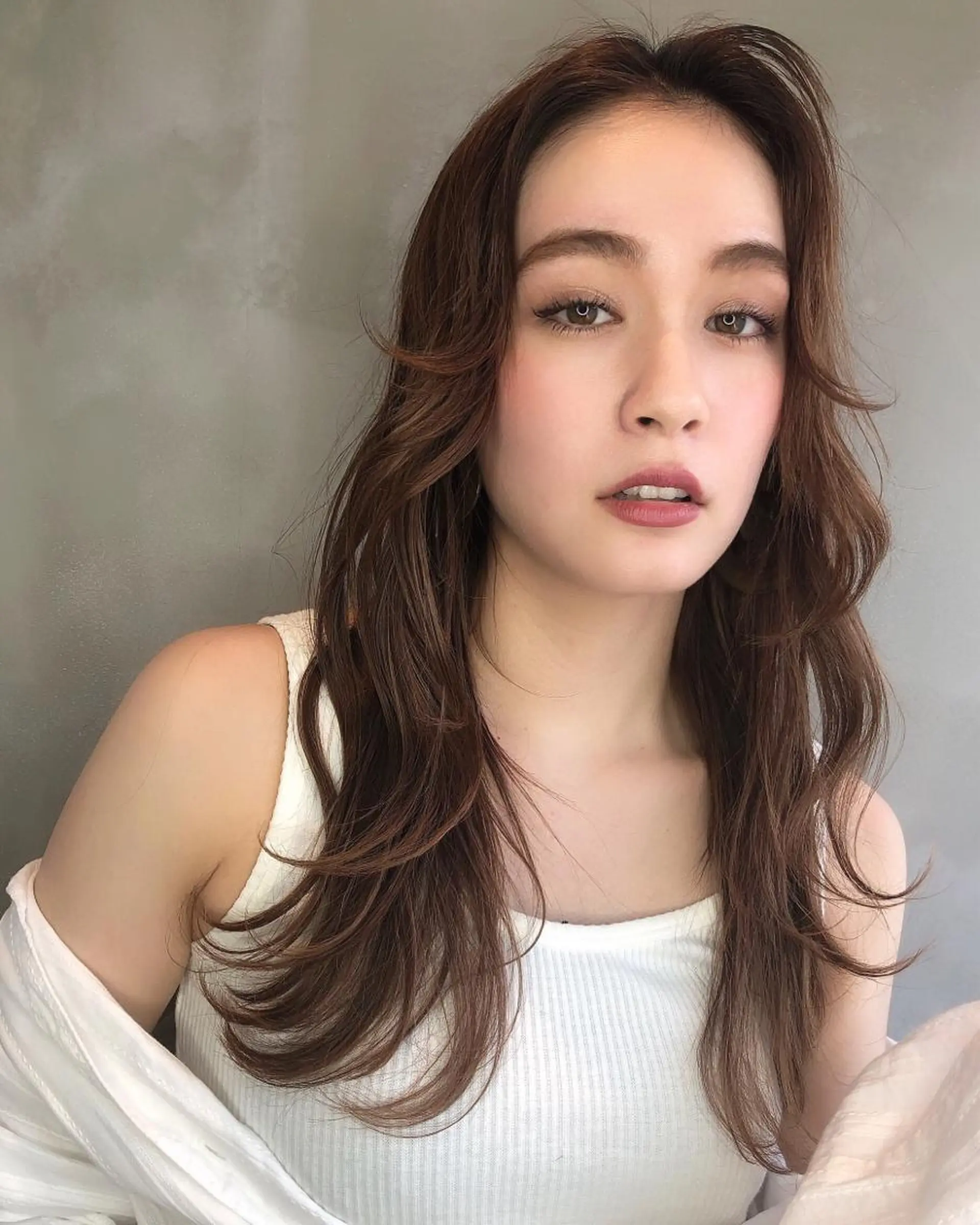 ロング カラー 遠藤 眞実のヘアスタイル