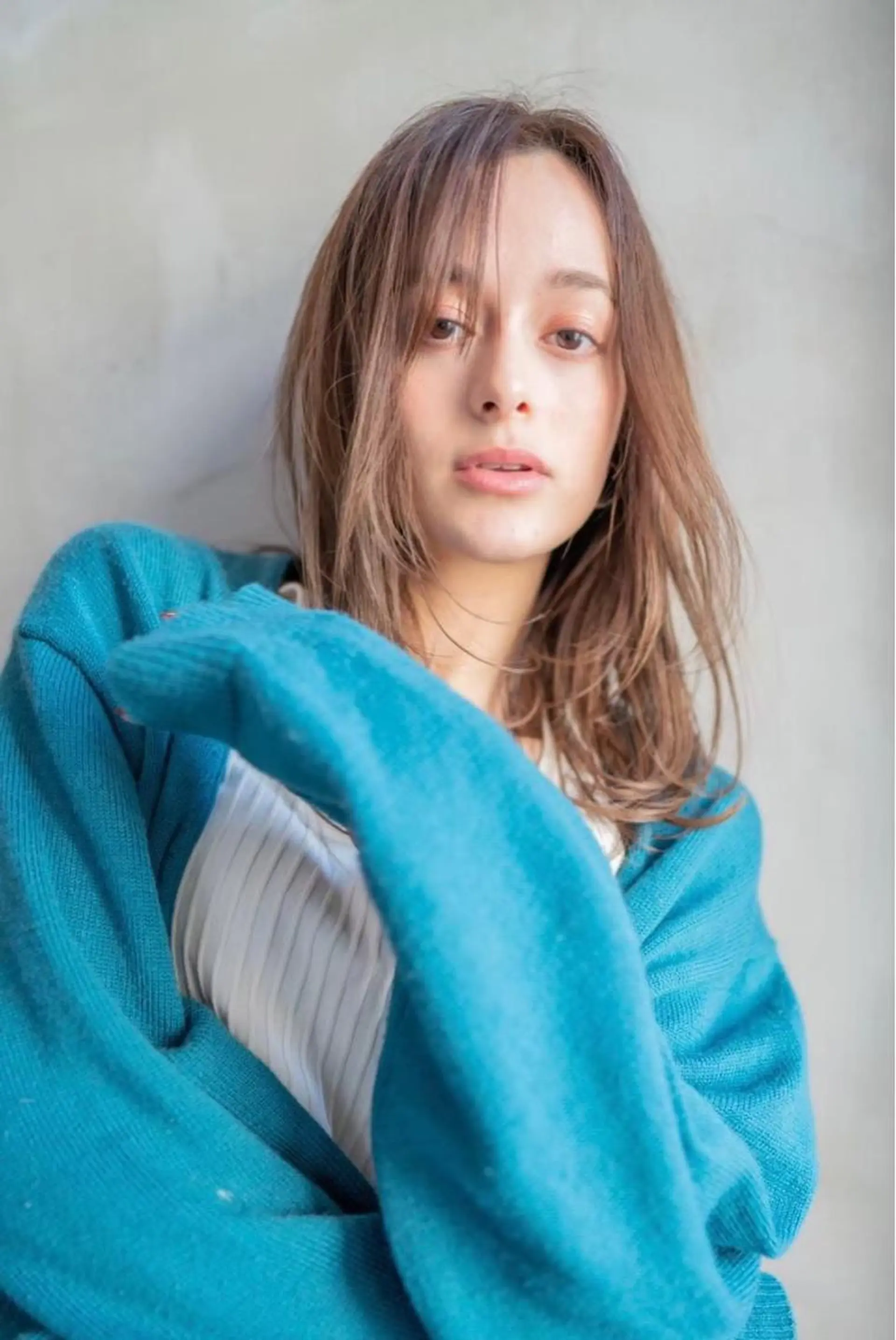 セミロング 💘MICOTO藤沢 髪質改善ブリーチ💘のヘアスタイル