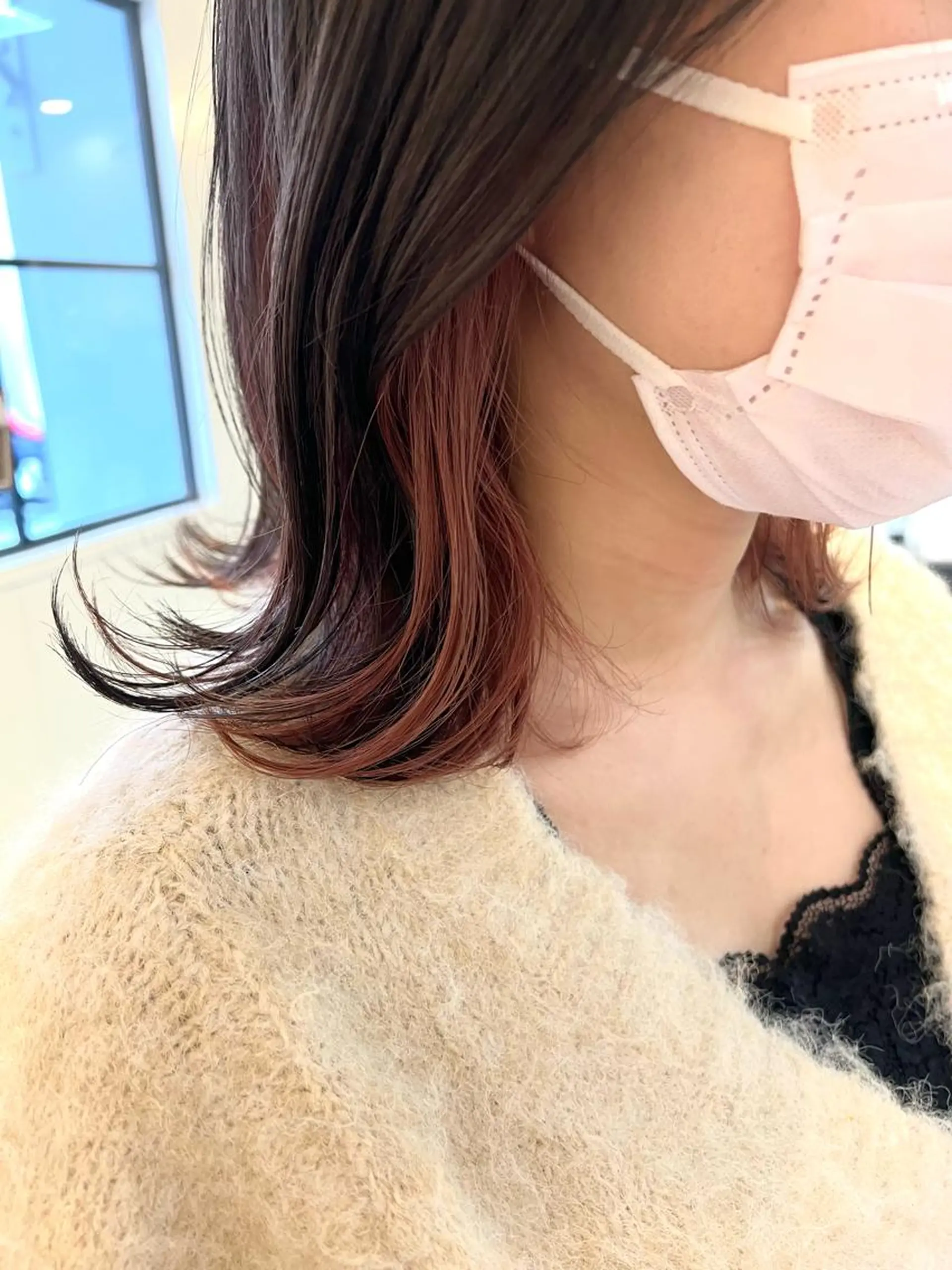 ミディアム カラー イヤリングカラー ピンクカラー ボブ カット ヘアカラー トリートメント 西村 美羽のヘアスタイル