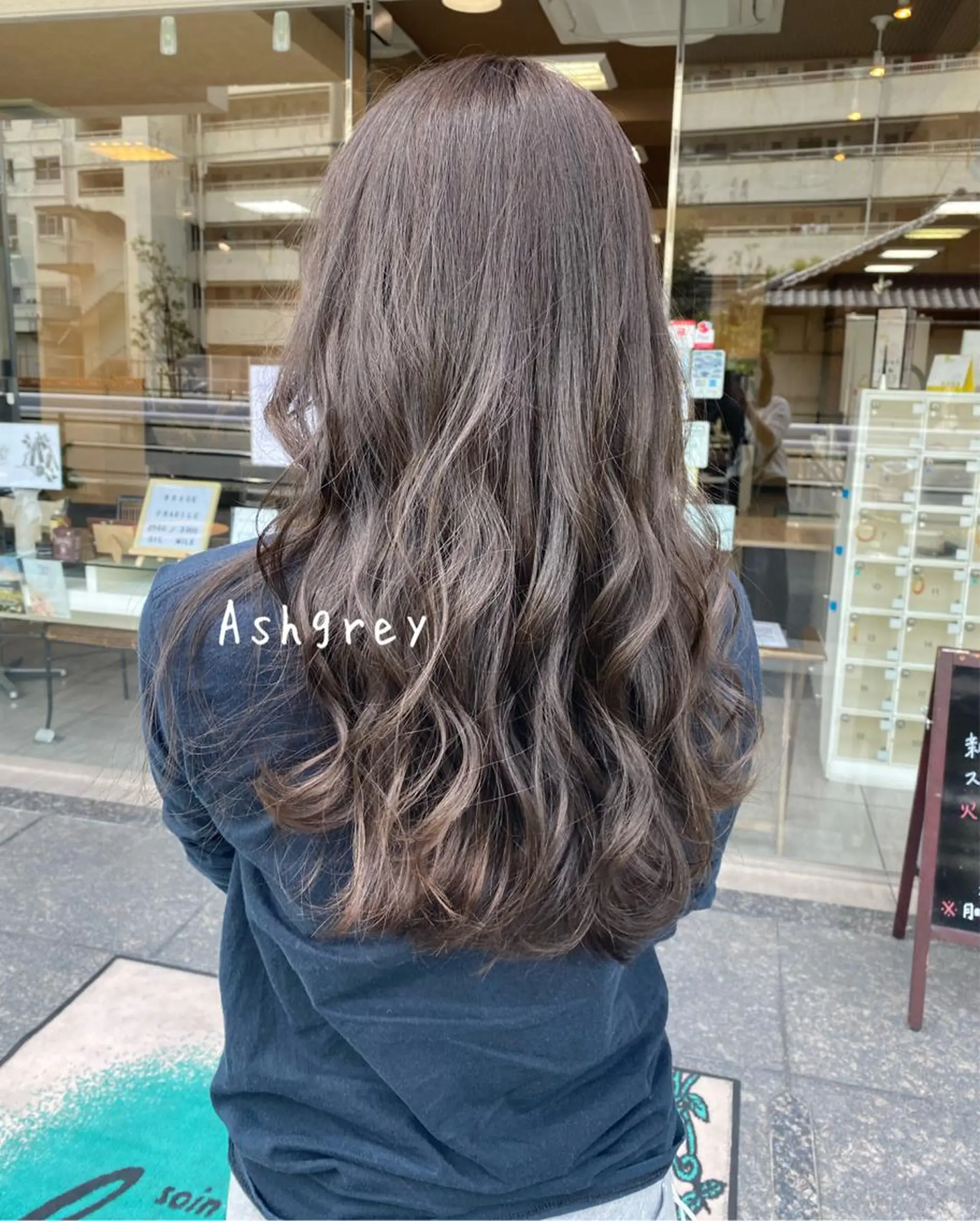 ロング カラー ヘアアレンジ カット ヘアカラー トリートメント ヘッドスパ HAIRSALONLOOP所属・川上 麻梨阿のヘアスタイル