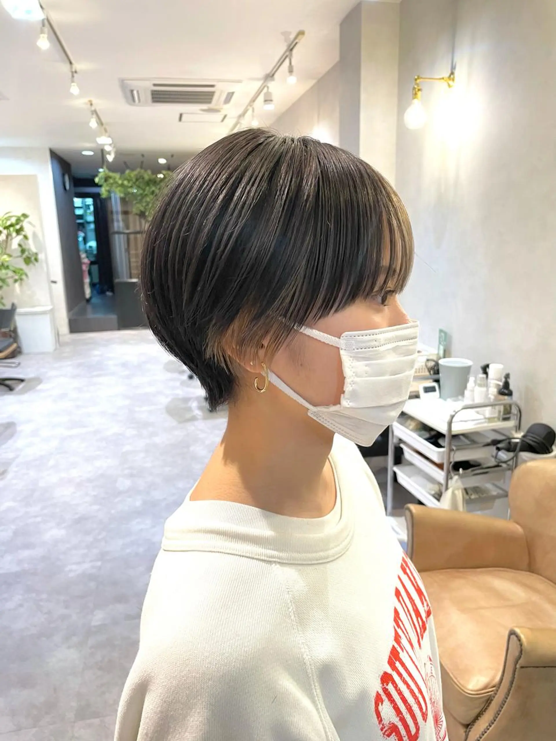 ショート ミストバング ショートヘア salowin梅田茶屋町north所属・くがれいじ 梅田/ショート/ボブのヘアスタイル