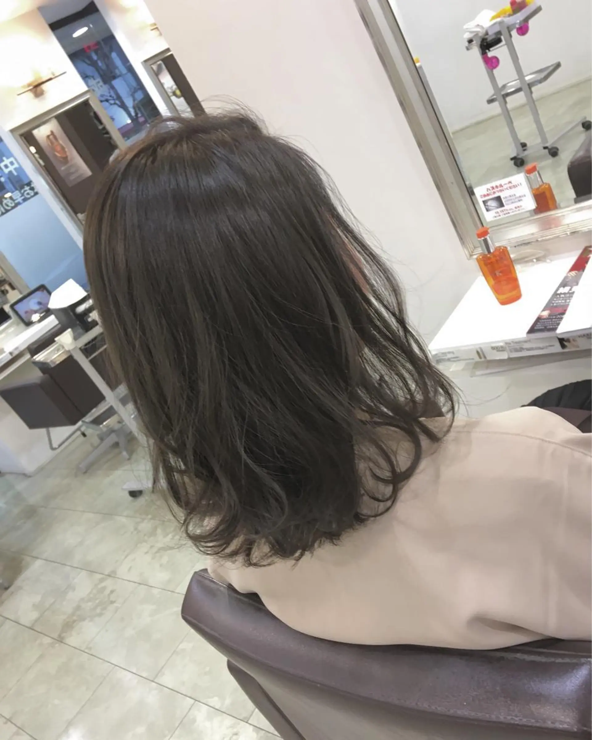 ミディアム は まべのヘアスタイル