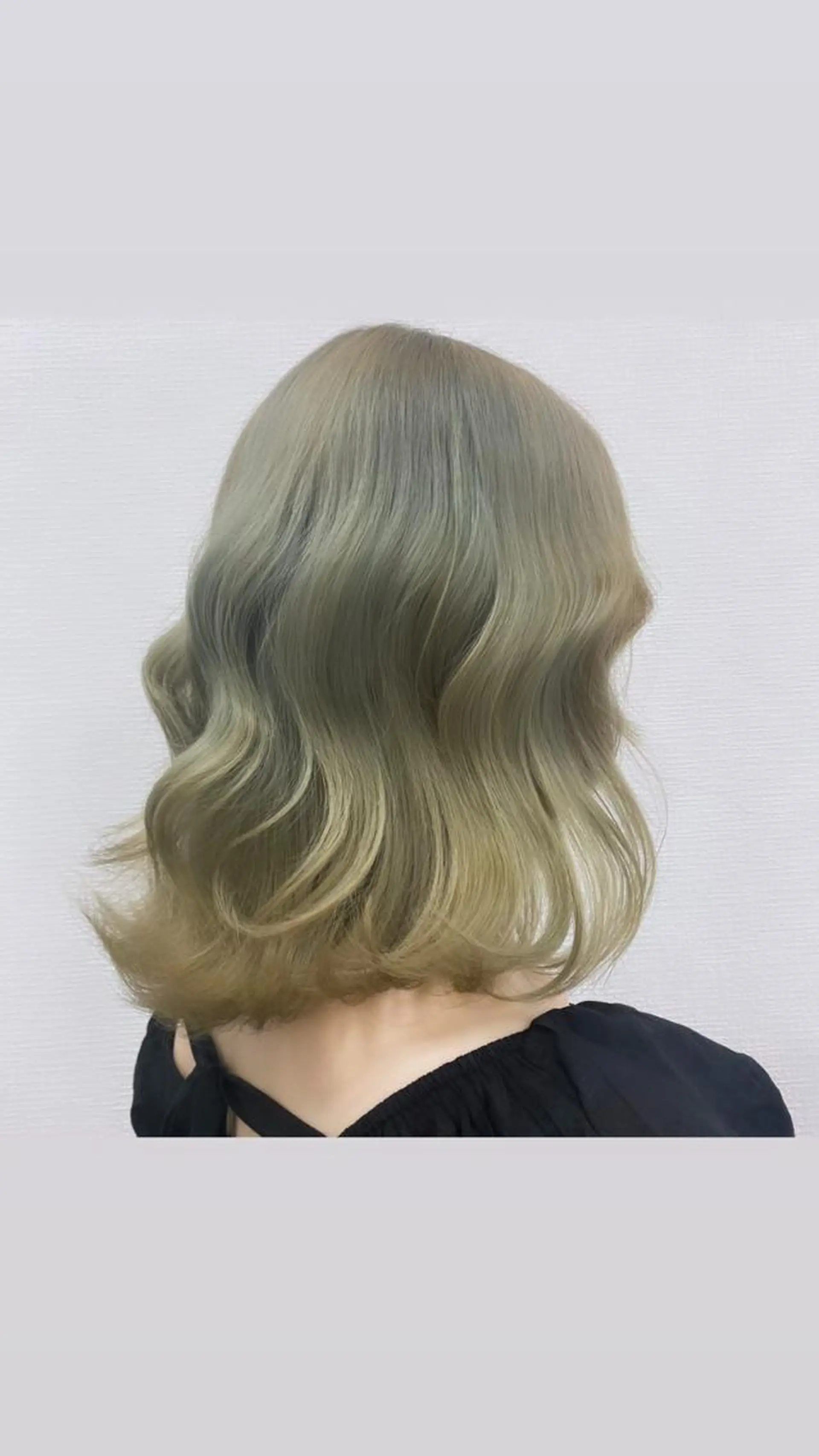 ミディアム カラー ヘアアレンジ ガーリー♡女の子っぽ ヘア♡ピンクカラー♡のヘアスタイル