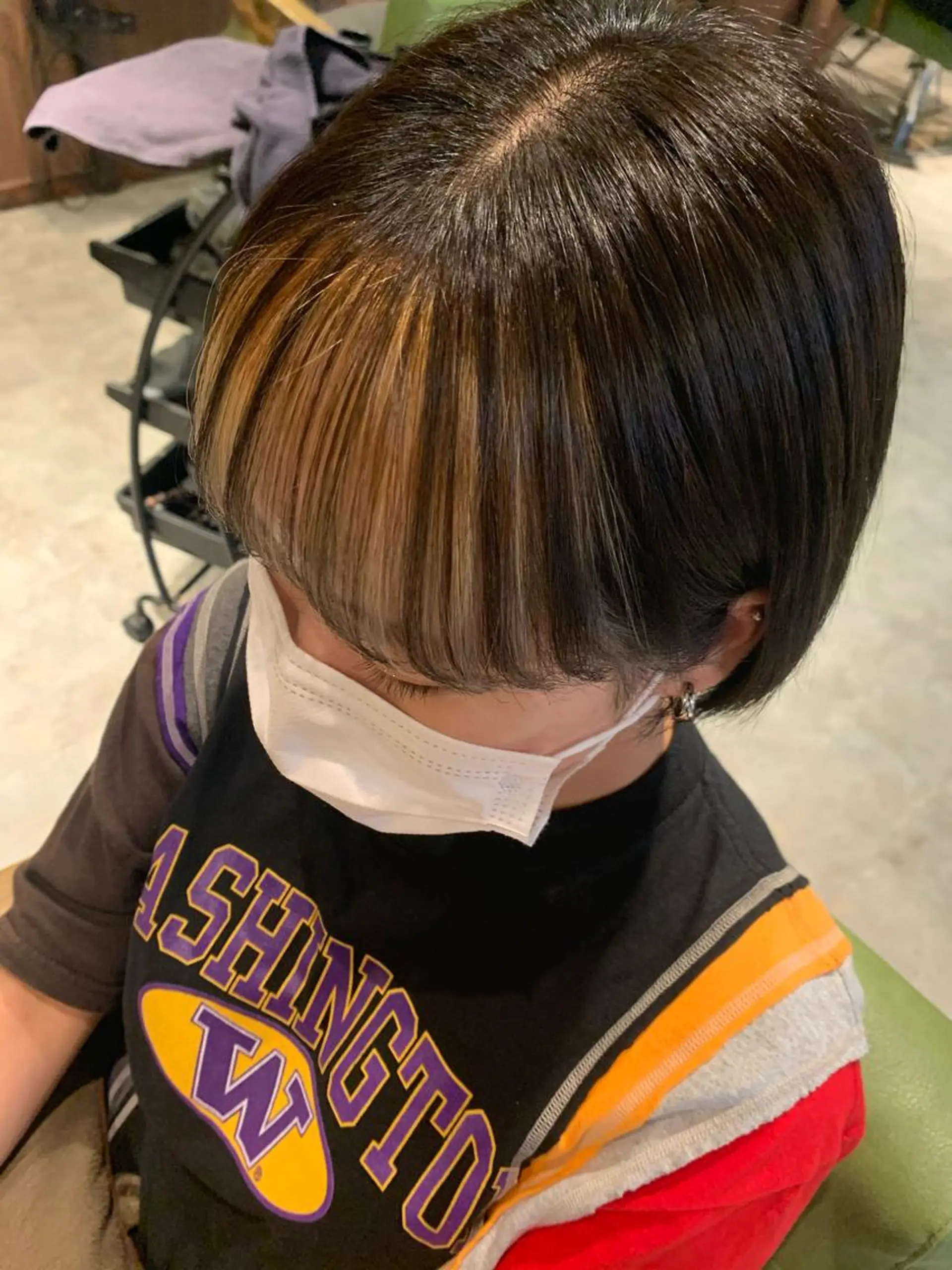 ショート カラー 岩永 瑞希のヘアスタイル