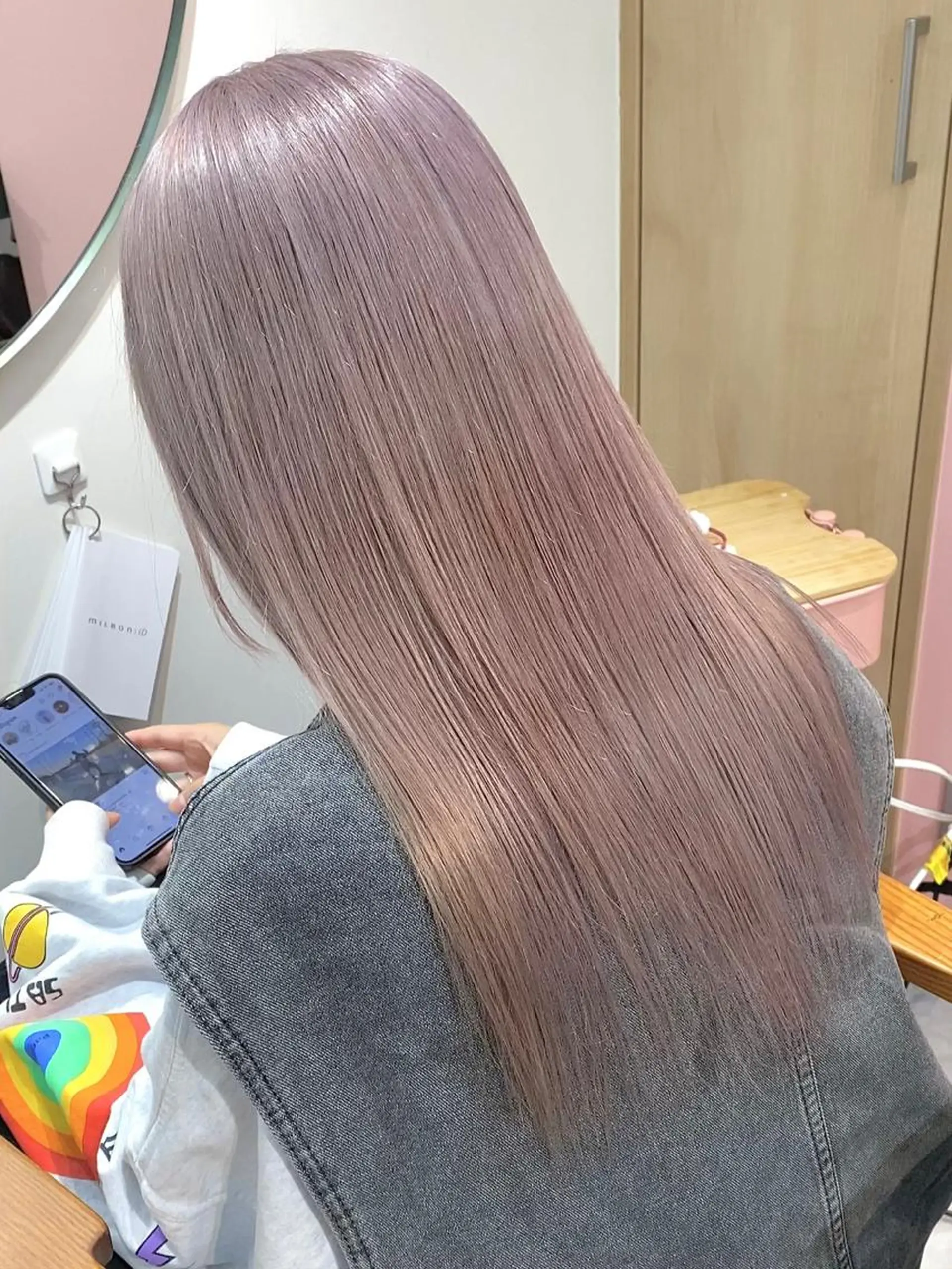 セミロング カラー ベージュカラー ピンクカラー ピンクベージュ ヘアカラー トリートメント 💘カラー特化美容師 尾崎拓己のヘアスタイル