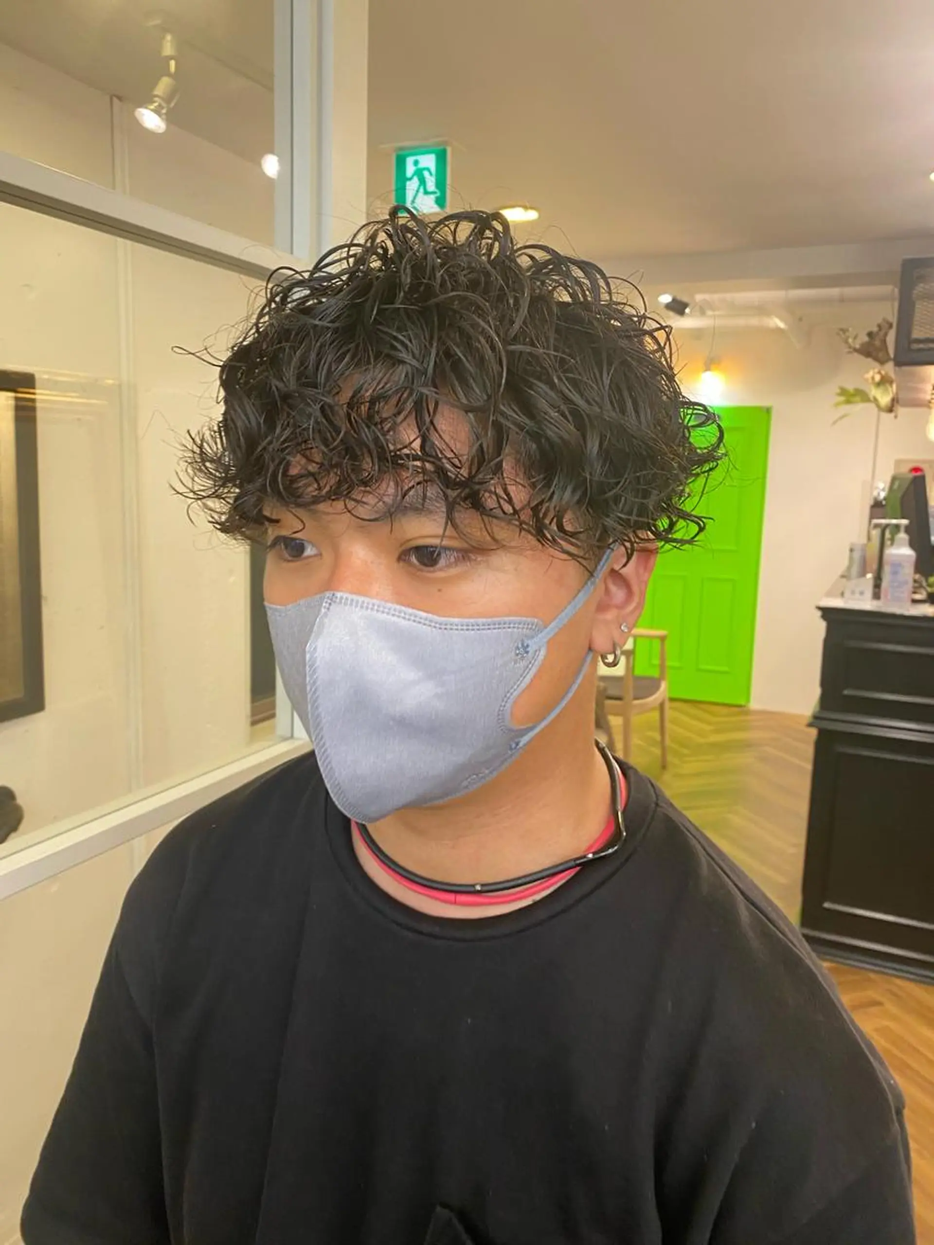 パーマ メンズ メンズパーマ スパイラルパーマ ナガミ ショウのヘアスタイル