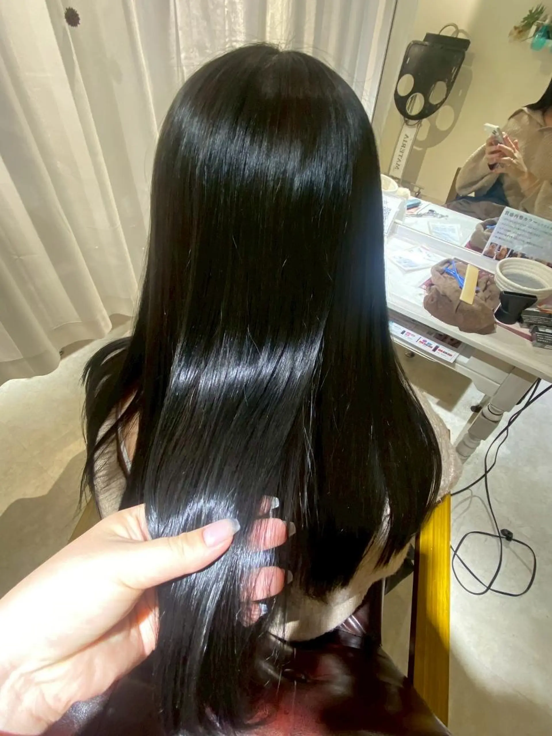 セミロング カット 🎀 マエカワ ユウリ 🎀のヘアスタイル