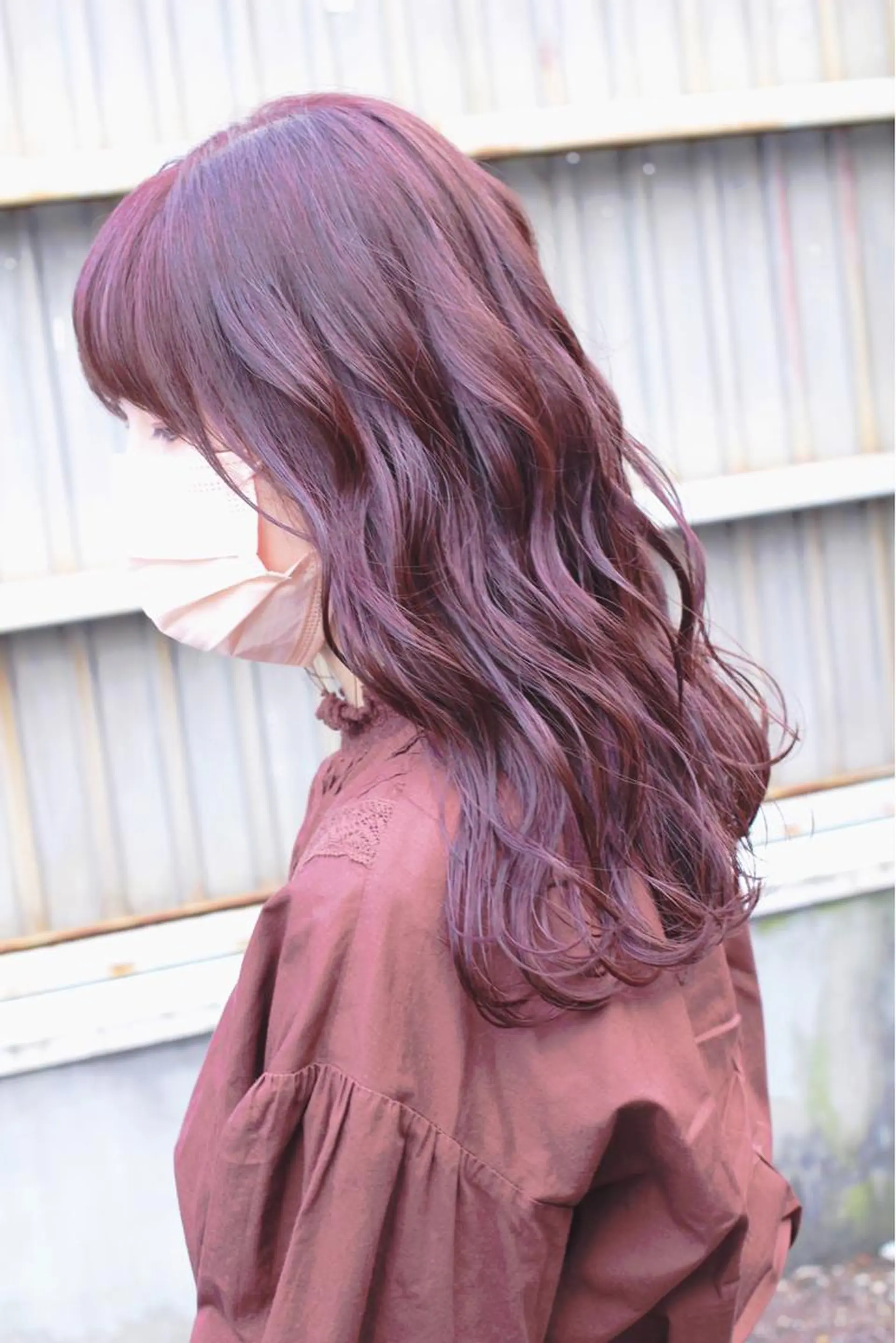 ロング カラー ブラウンカラー ピンクカラー ピンクブラウン パープルカラー カット ヘアカラー 土居 正季のヘアスタイル