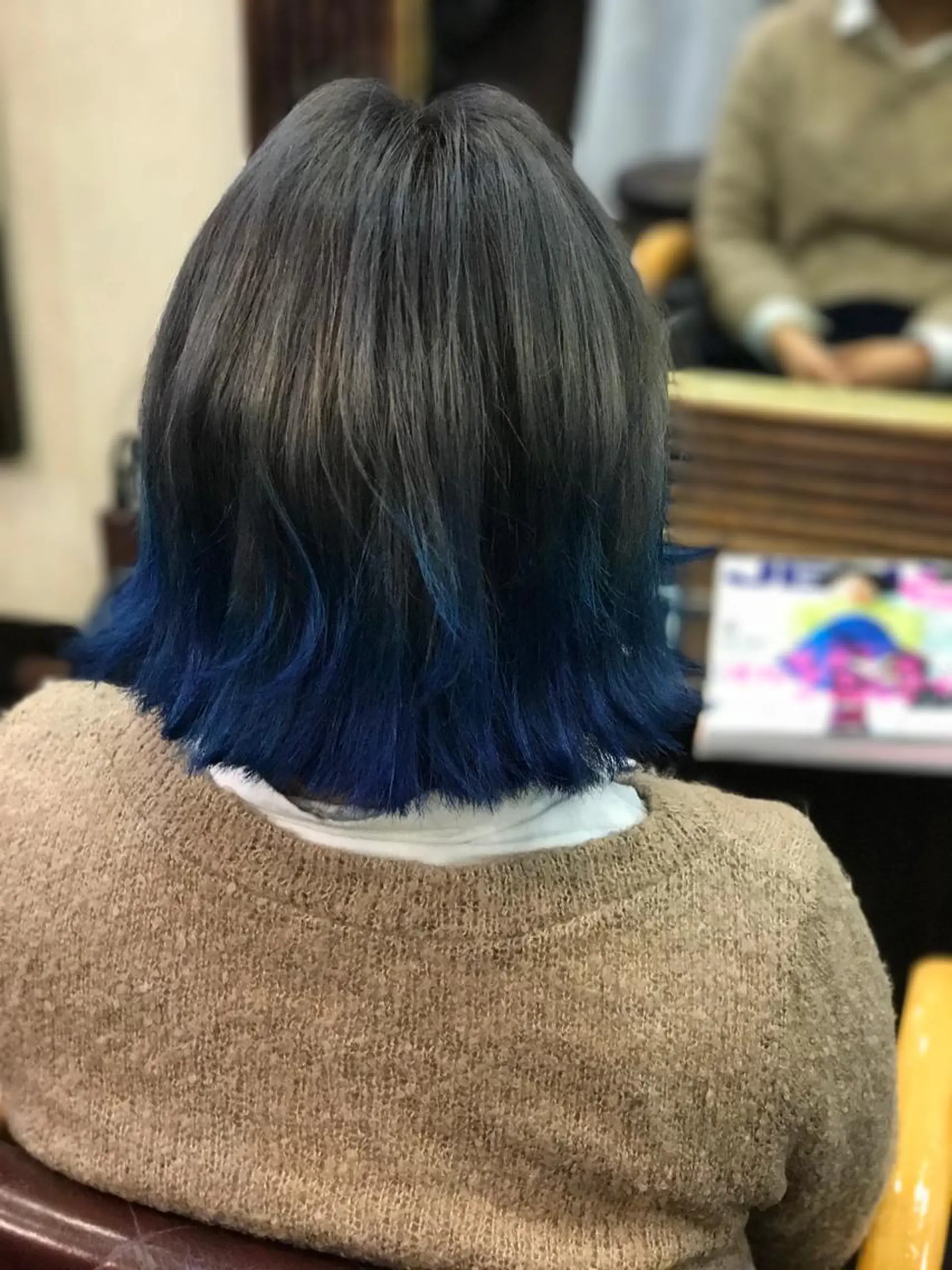 ミディアム カラー ブルーカラー グラデーションカラー ていねい技術No.1 🌈諏訪 健太のヘアスタイル