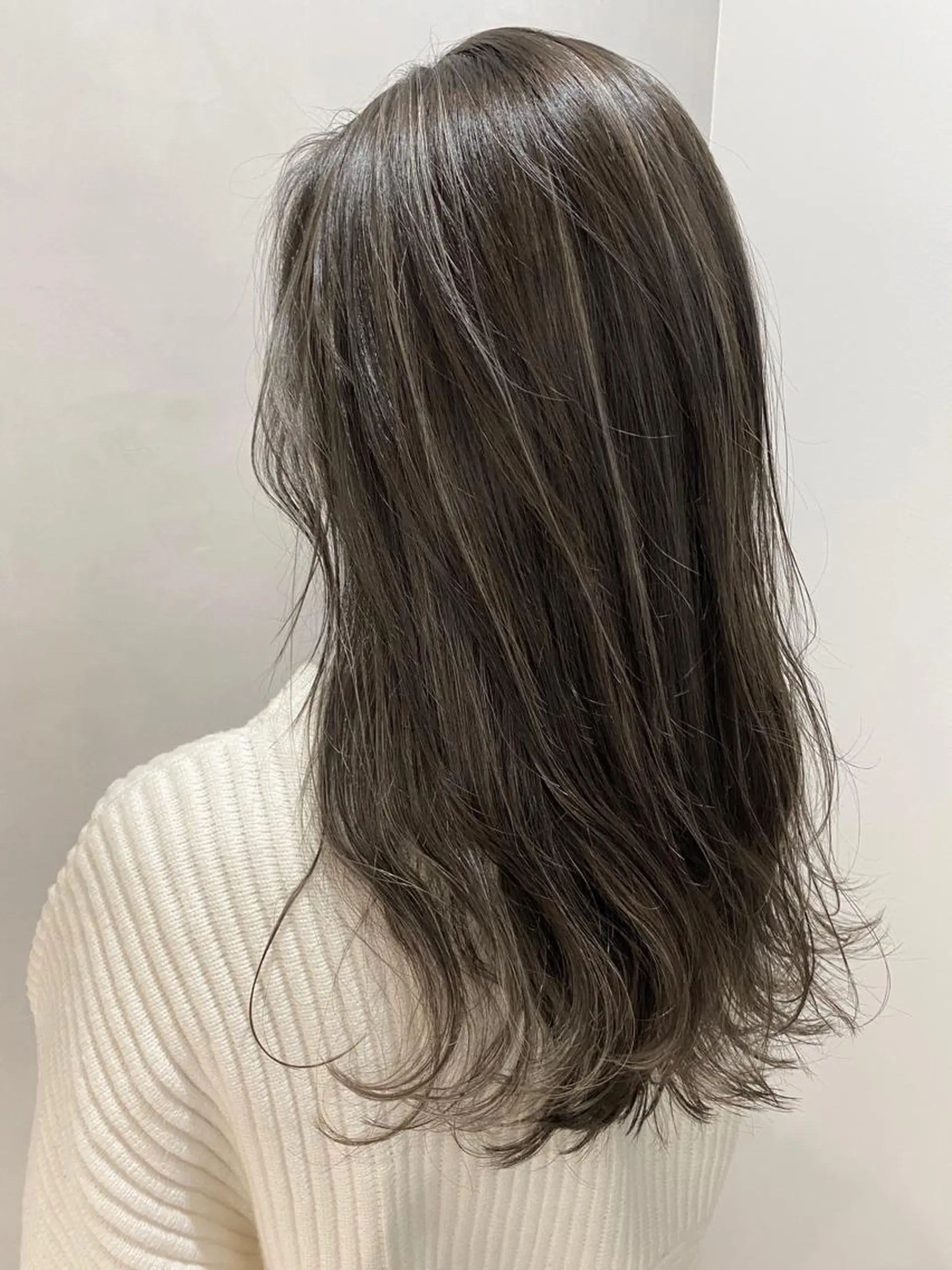 ロング カラー M IIのヘアスタイル