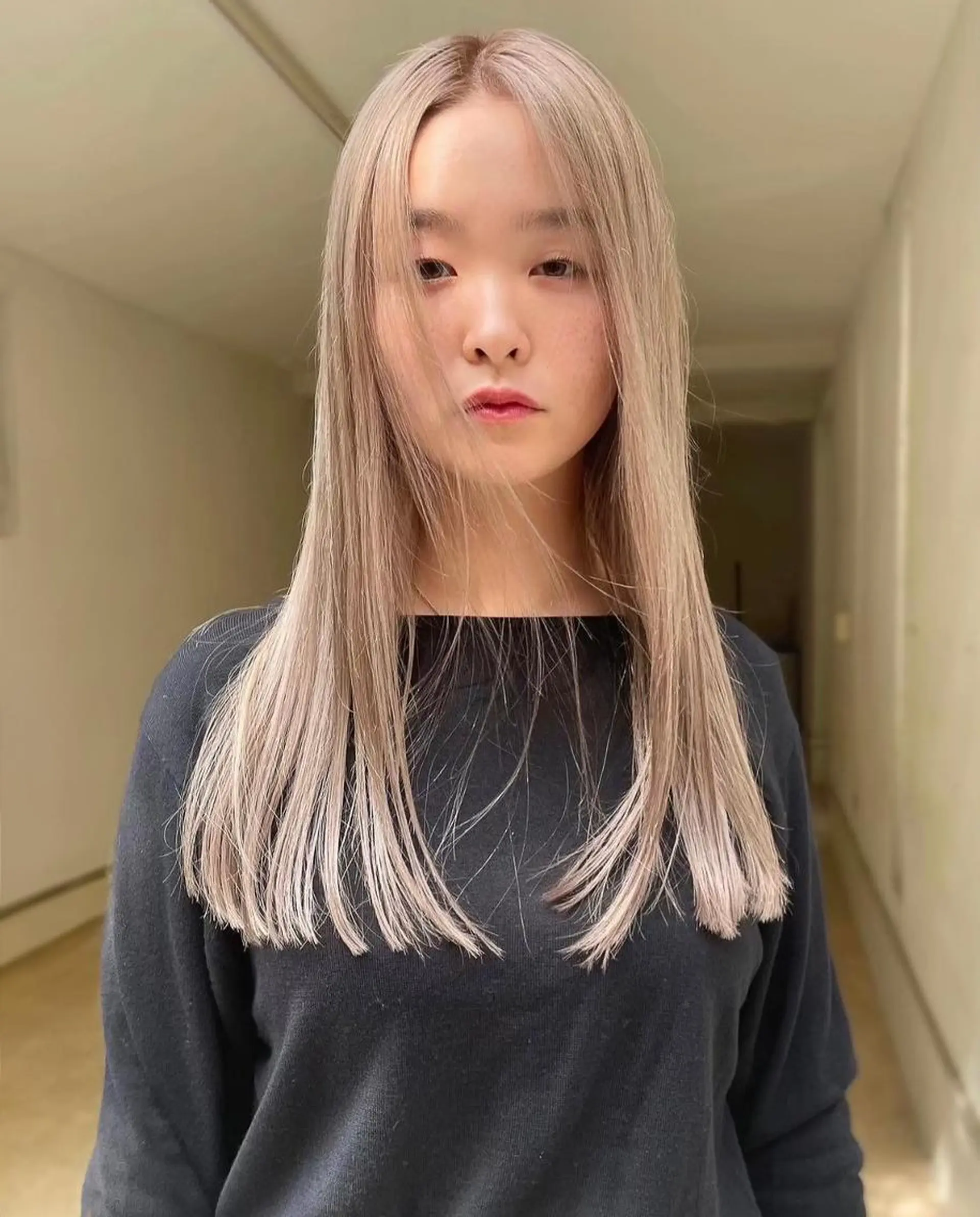 ミディアム カラー ショートボブ ミディアムパーマ アディクシーカラー ブリーチ ケアブリーチ カット ヘアカラー CEINE PATHのヘアスタイル
