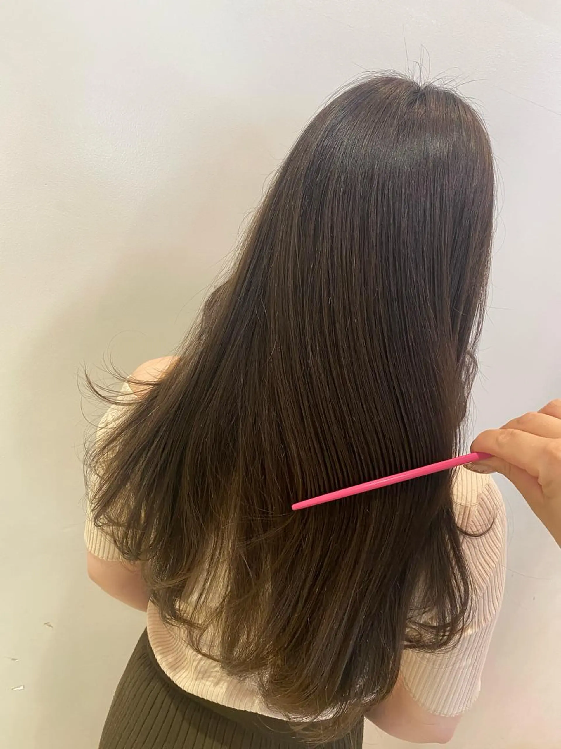 ロング 山川 玲奈のヘアスタイル