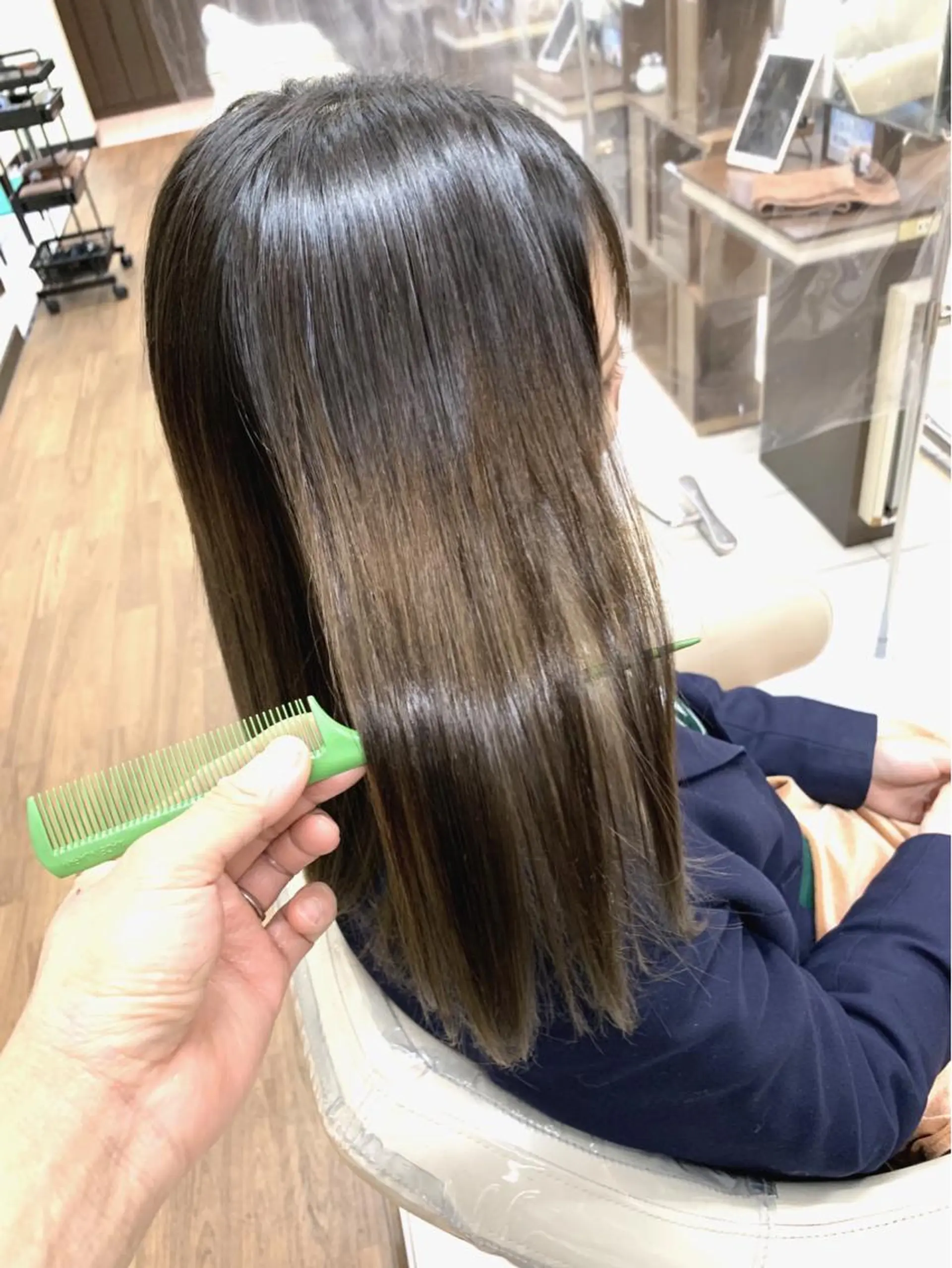ロング パーマ 縮毛矯正 トリートメント 🌈ブリーチ縮毛矯正 相原慎🌈のヘアスタイル