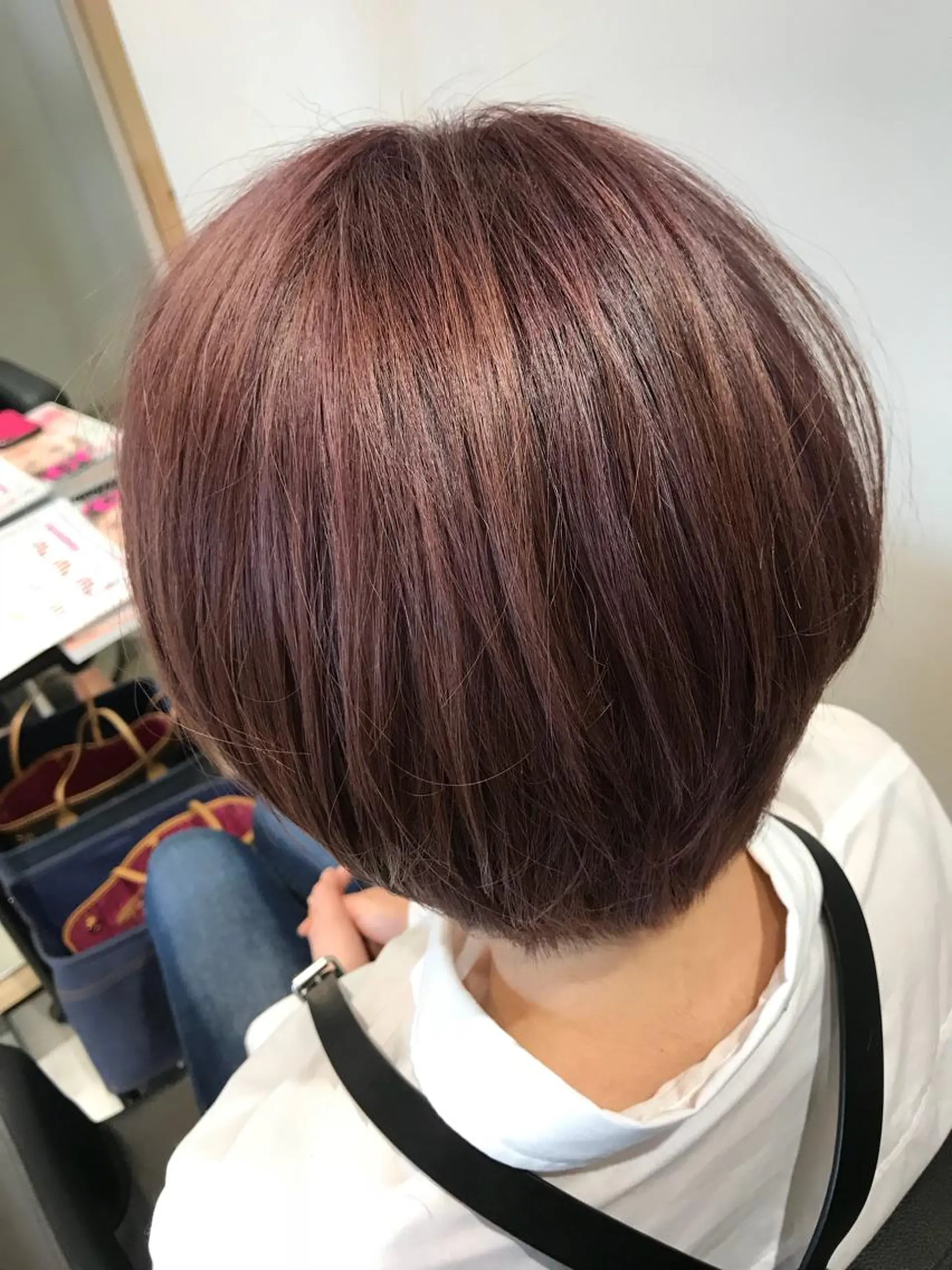 ショート カラー アッシュ ブリーチ ピンクカラー ヘアカラー 大久保 隆蔵のヘアスタイル