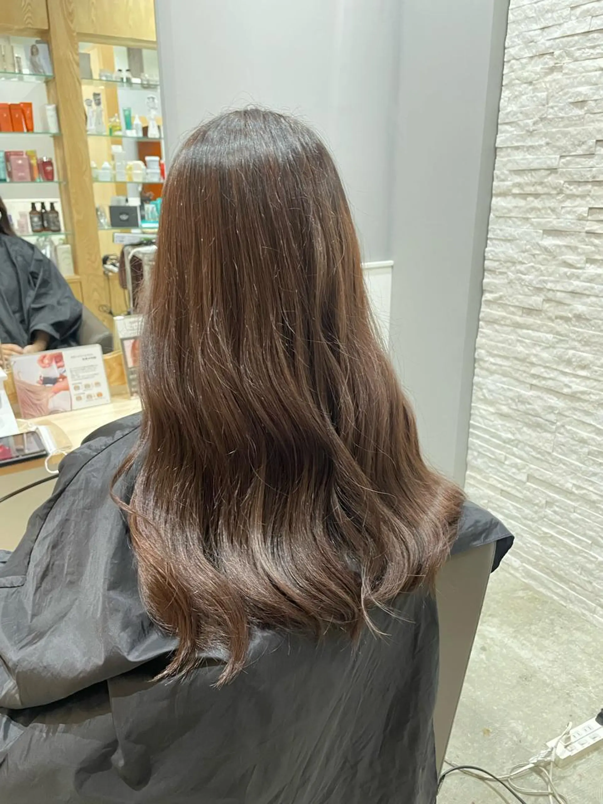 ロング カラー ヘアカラー トリートメント miloc那覇 MIKUのヘアスタイル