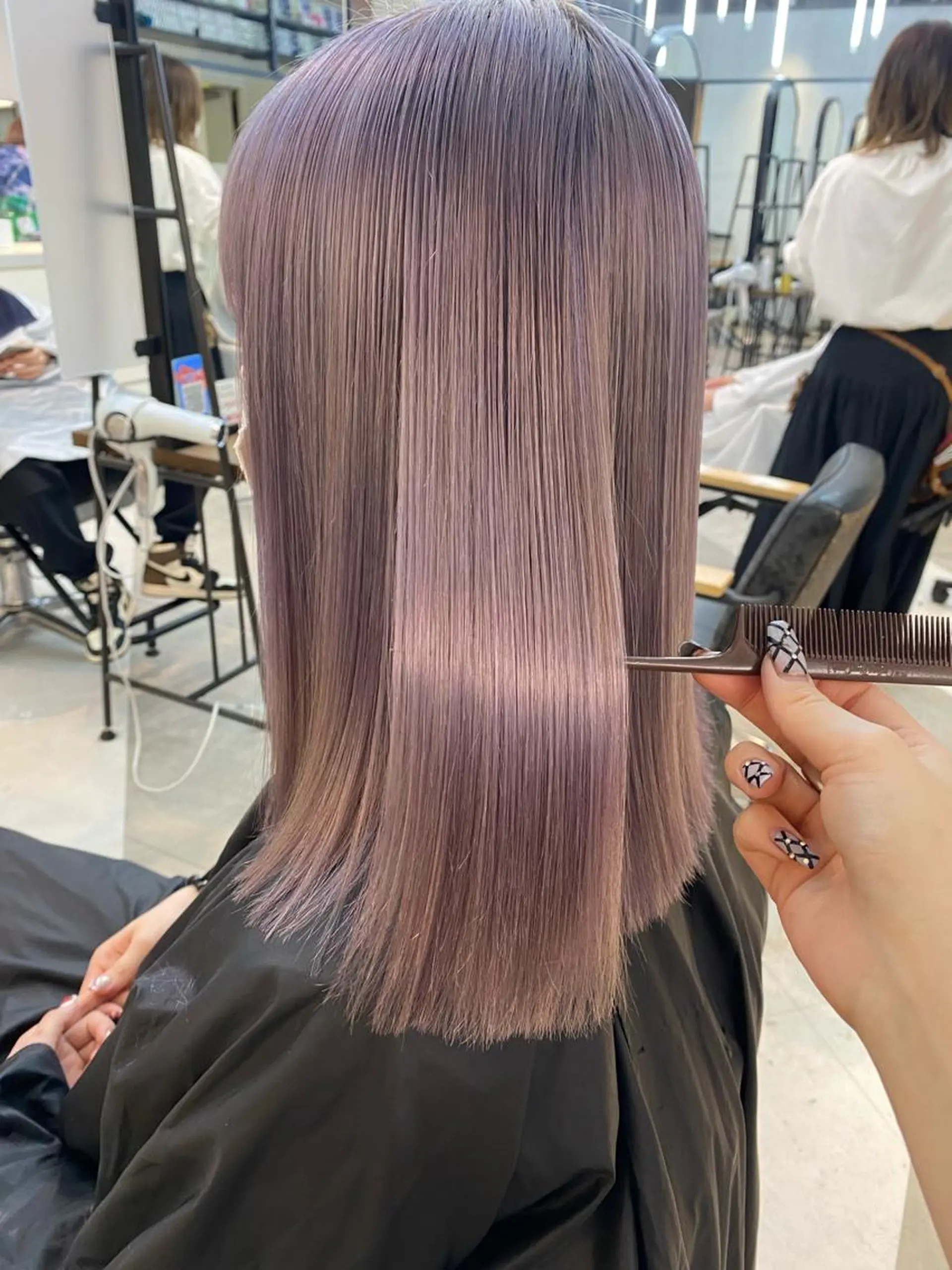 ミディアム カラー ヘアアレンジ ハイトーン特化 pepe🎀のヘアスタイル
