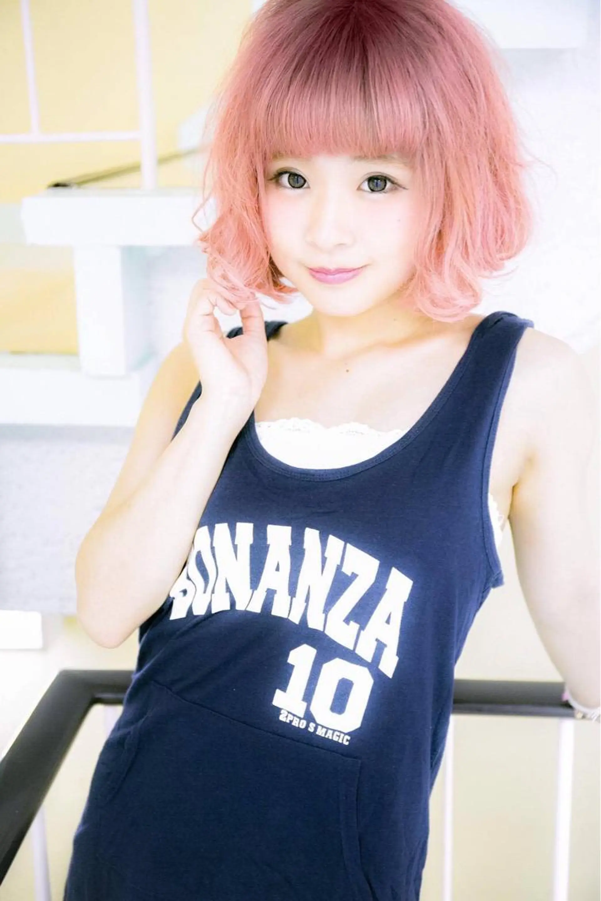 ミディアム カラー パーマ u hair所属・こばやし ももこのヘアスタイル