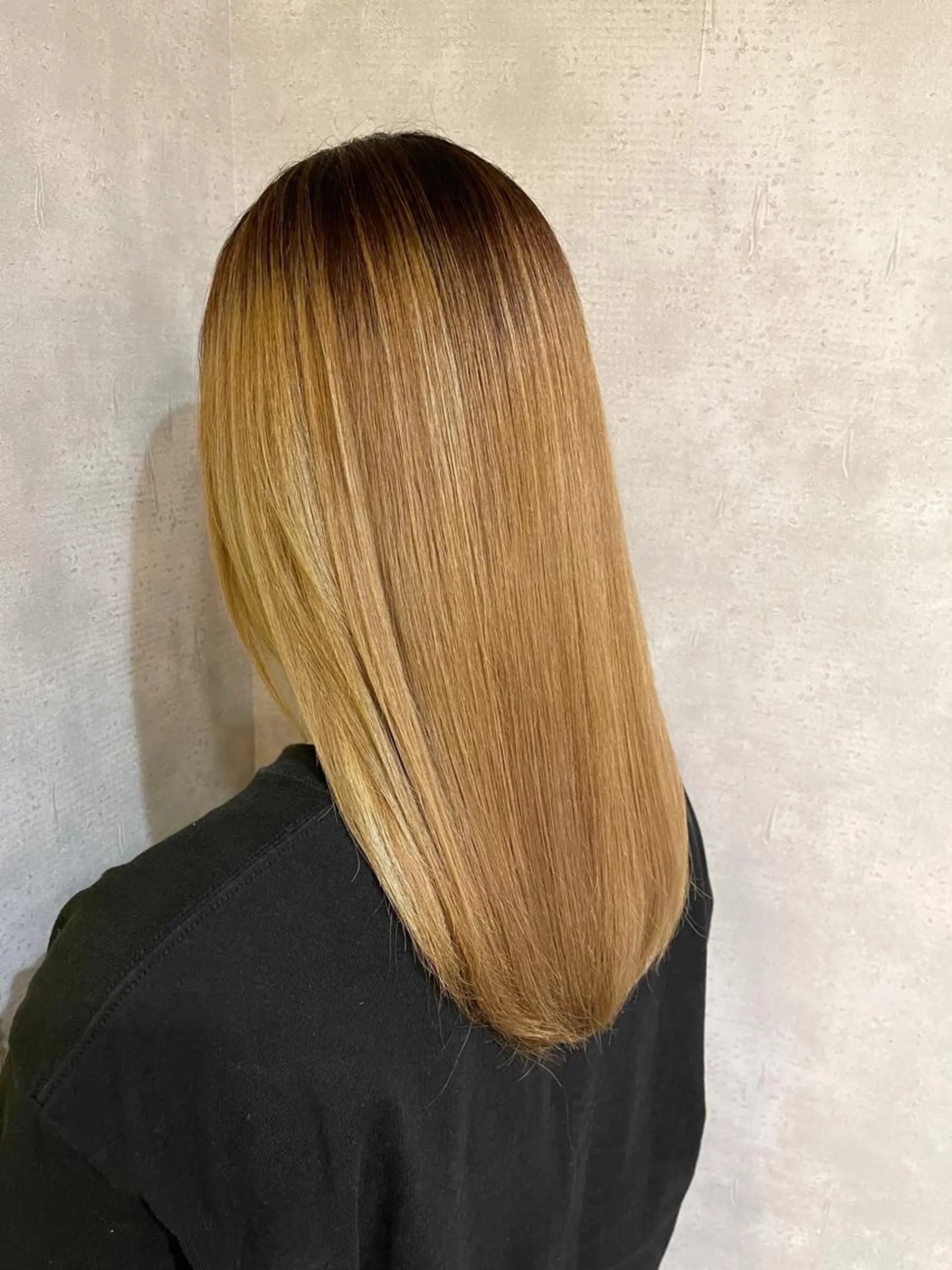 ロング 髪質改善 alotta所属・栗本 博史のヘアスタイル