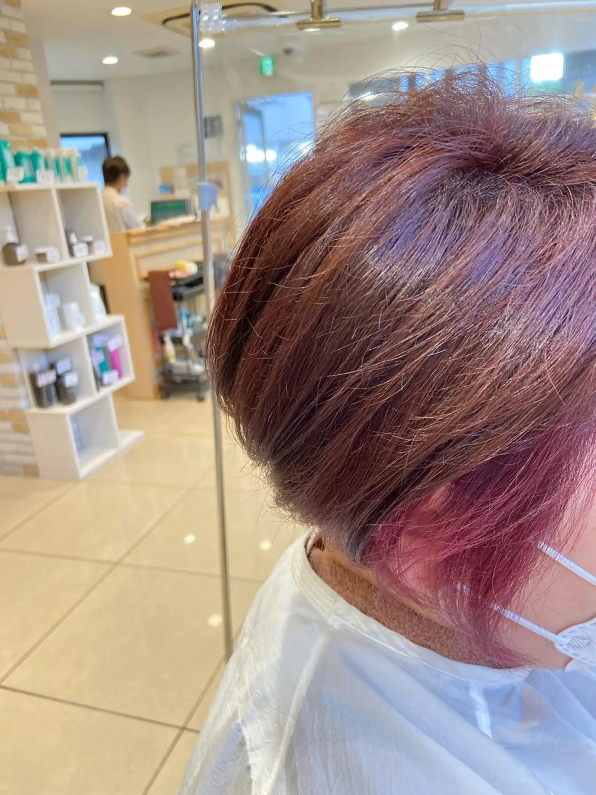 ショート カラー 30代からの大人 ショートのヘアスタイル