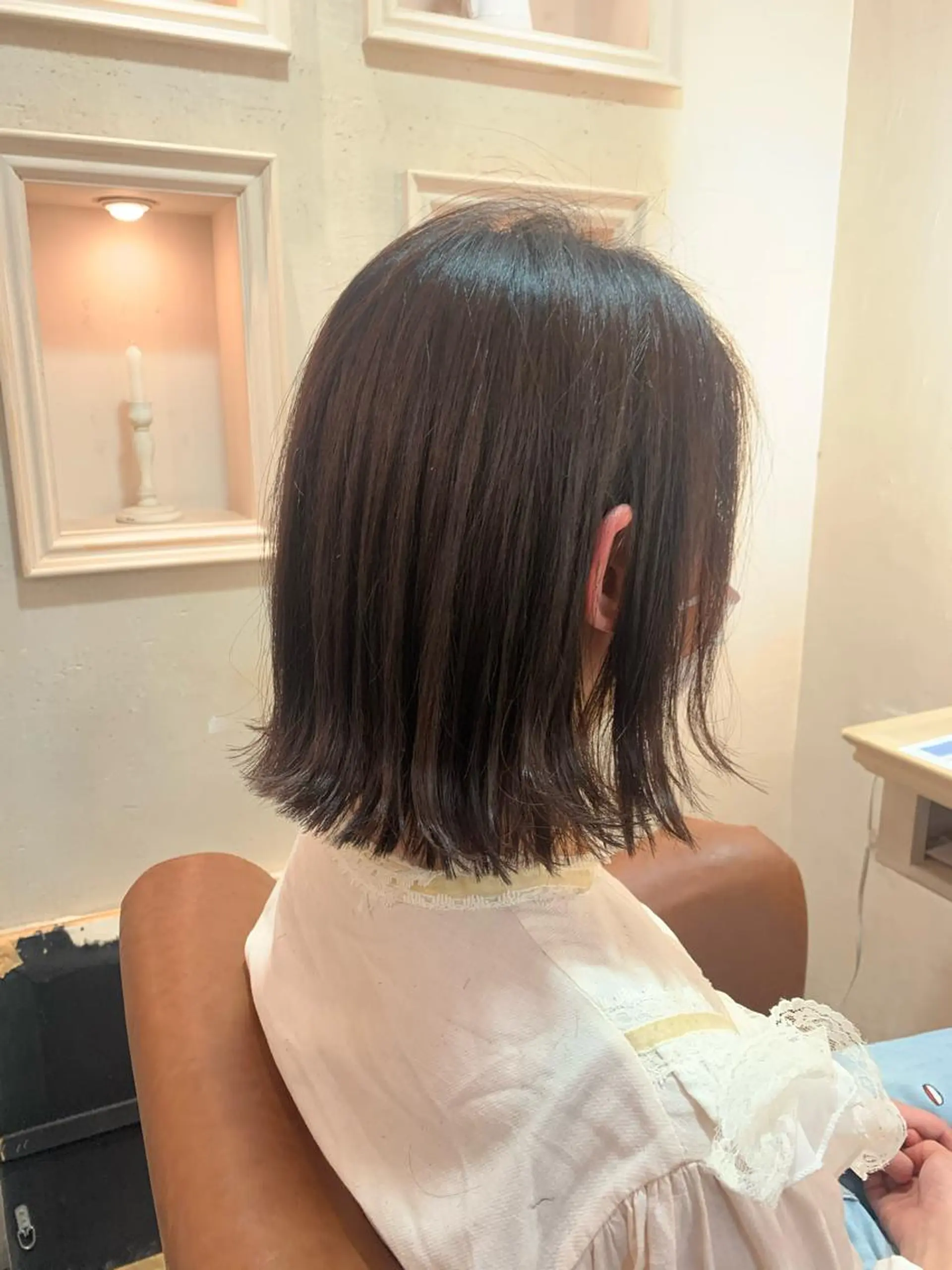 ショート 外ハネヘア カット エイミーバイアフロート所属・Kasuga Sayuriのヘアスタイル