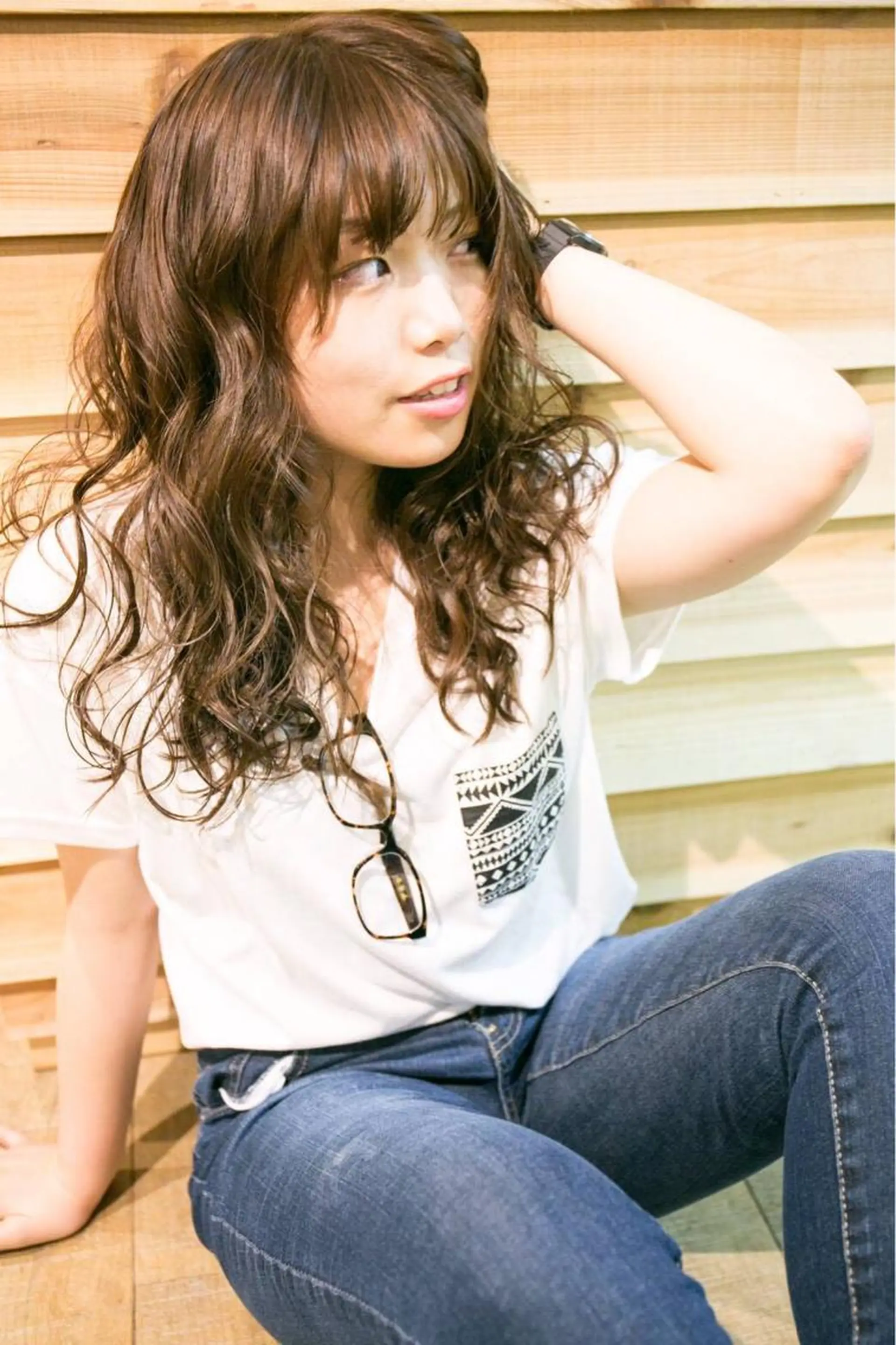 セミロング カラー パーマ u hair所属・こばやし ももこのヘアスタイル