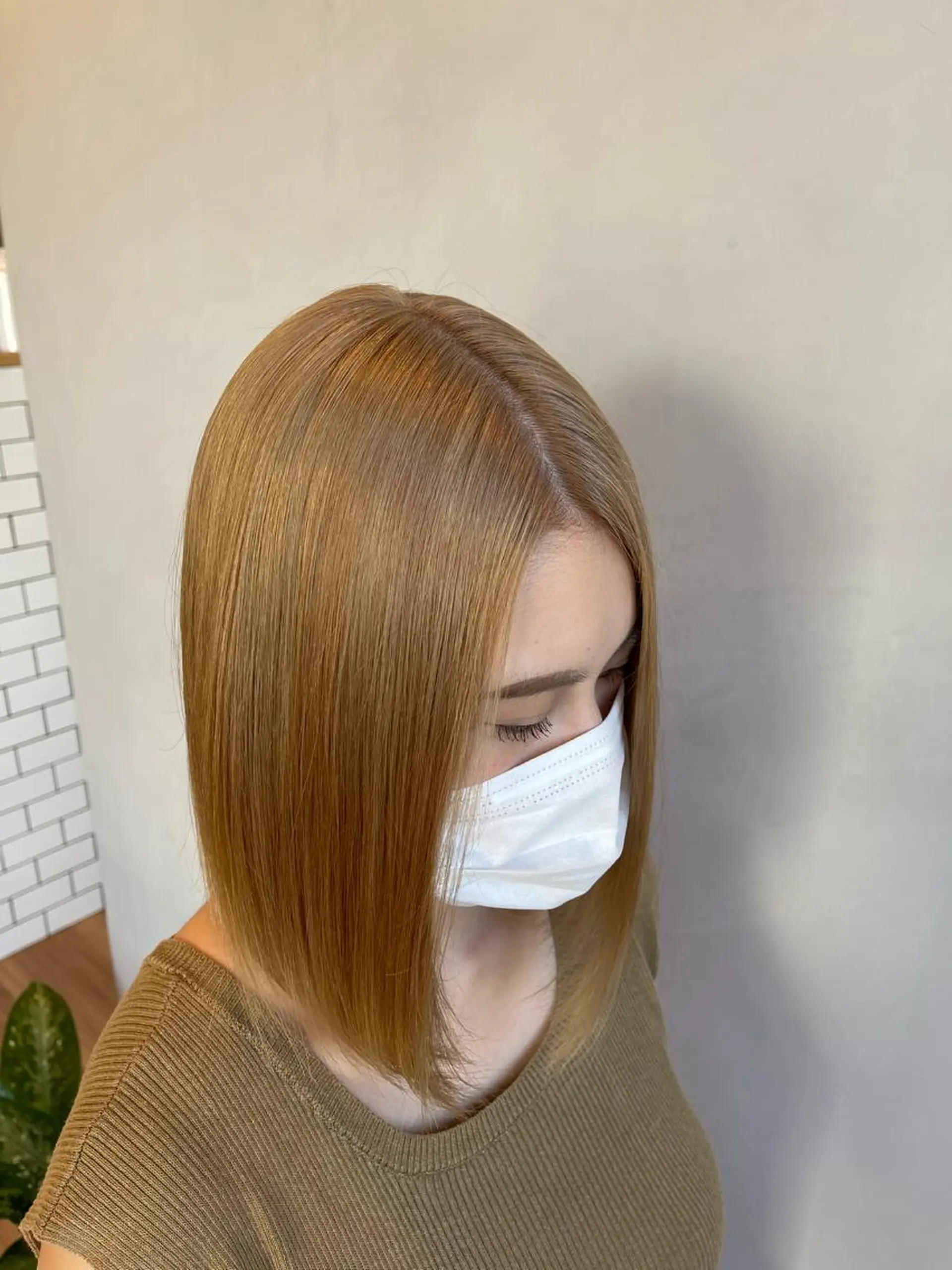 ショート カラー ベージュカラー ミルクティーベージュ ヘアカラー トリートメント Iz所属・マスダ ヤスノリのヘアスタイル