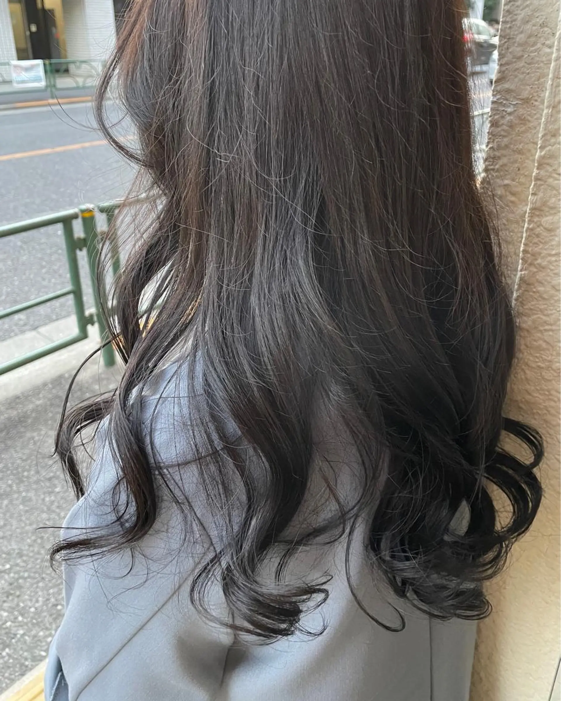 ロング カラー 黒髪 ヘアカラー トリートメント 【ピンク/韓国ヘア/ ヘアセット】亜海のヘアスタイル