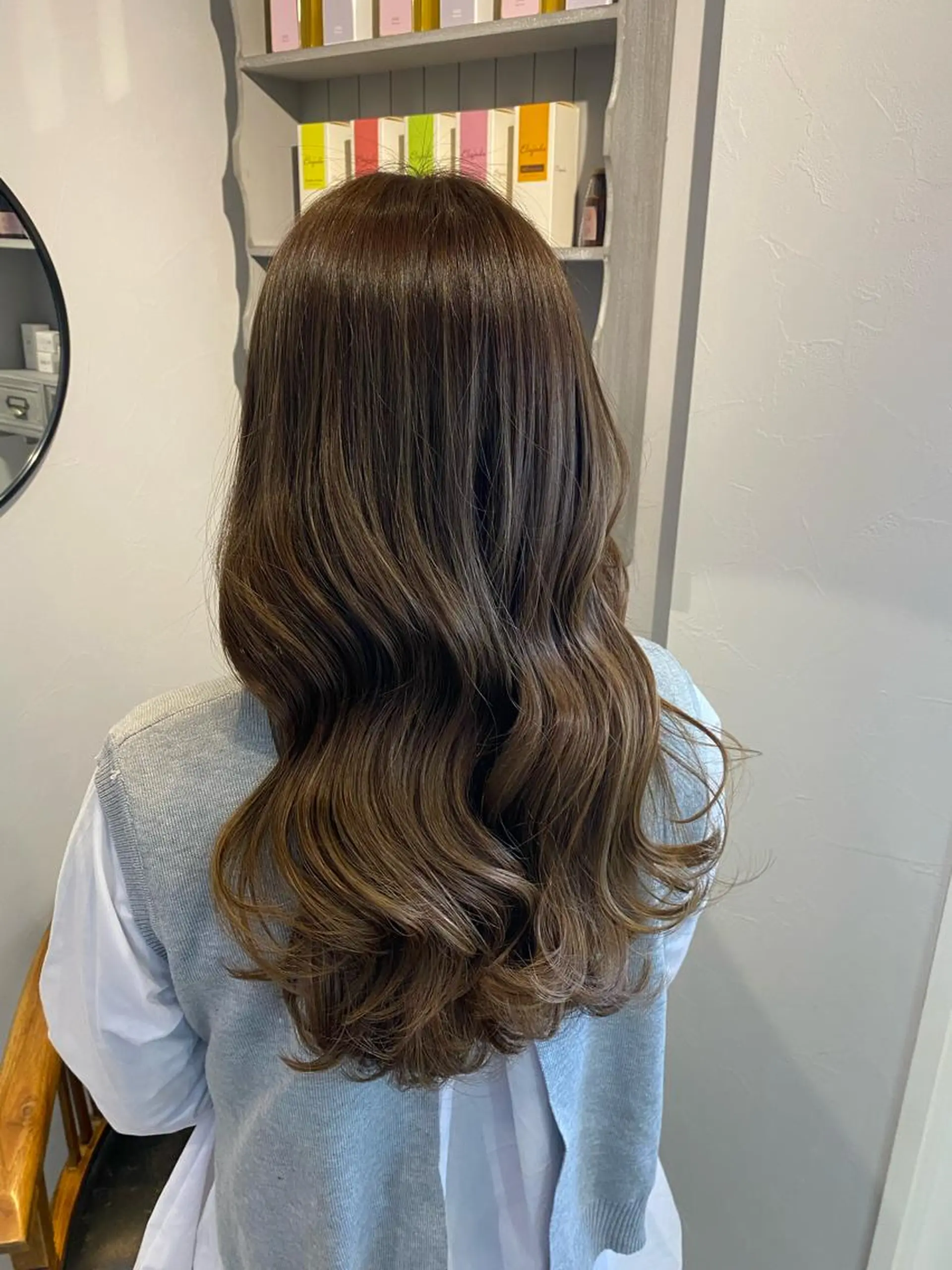ロング カラー ベージュカラー 透明感カラー オリーブベージュ トリートメント カット ヘアカラー トリートメント 西村 美羽のヘアスタイル