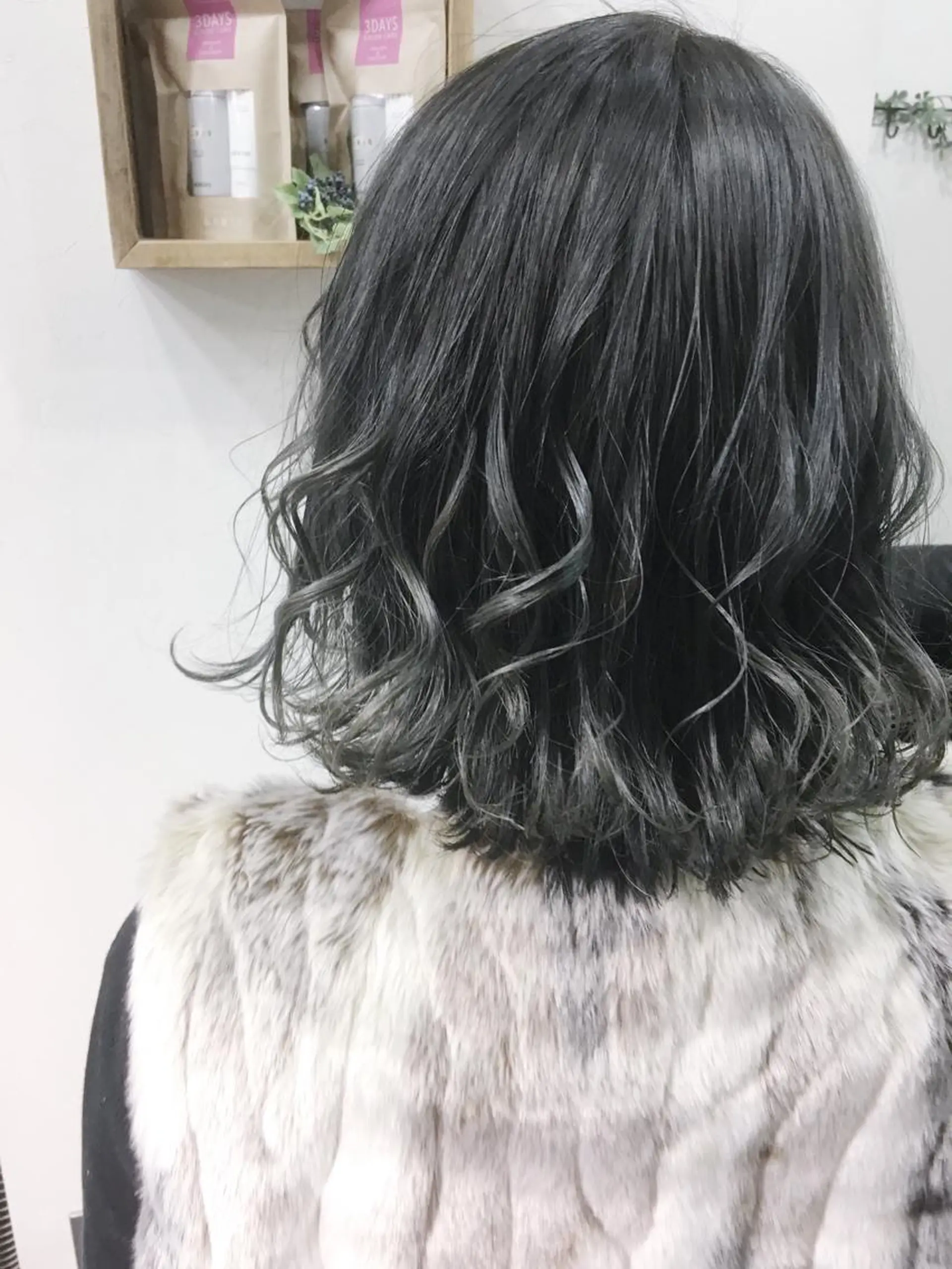 ミディアム カラー ヘアアレンジ グレージュ シルバー パルタージュ大宮East所属・✨森下 直弥✨ 店長🤩のヘアスタイル