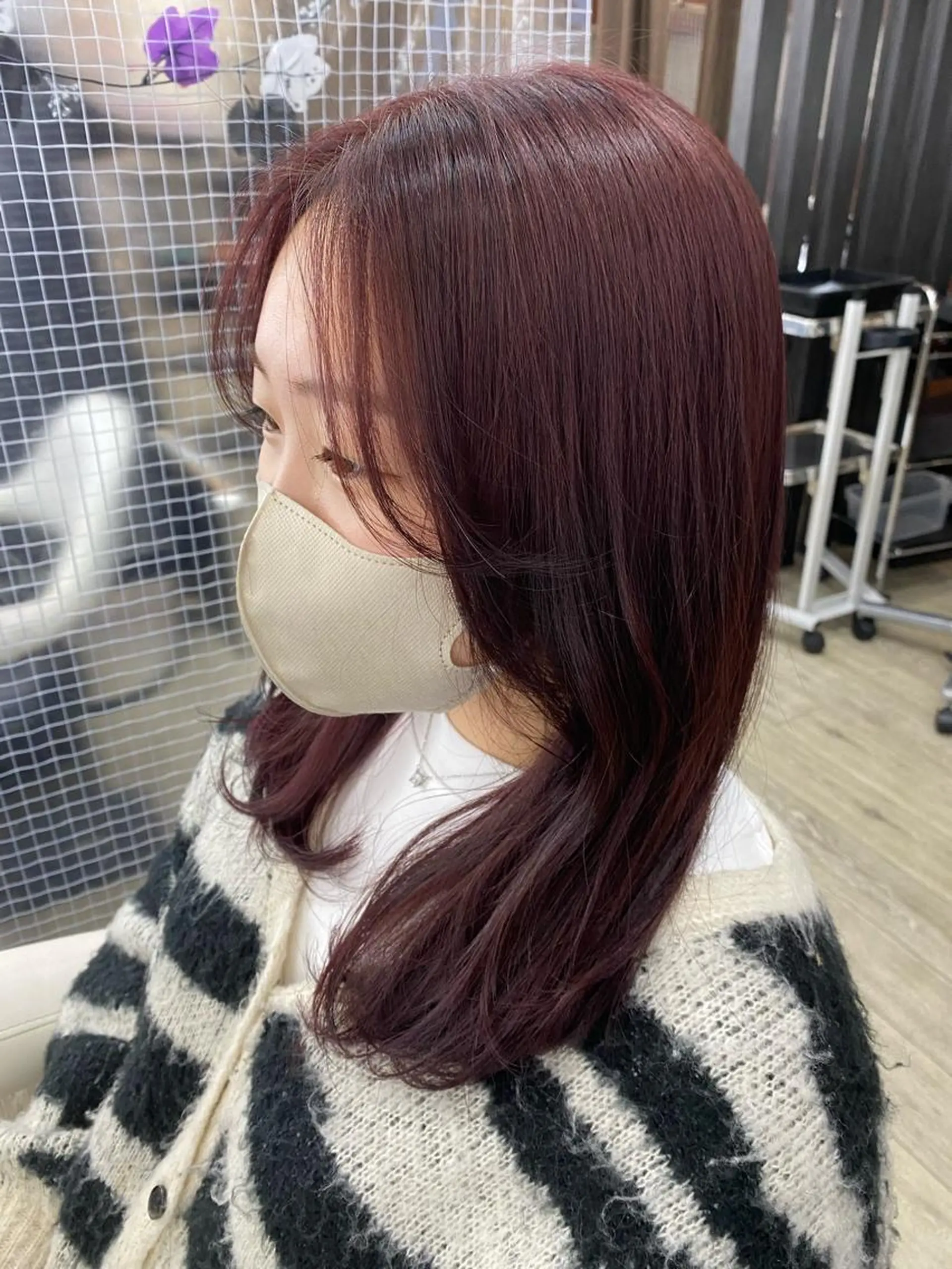 ミディアム カット ヘアカラー トリートメント 市川 博紀 副店長のヘアスタイル