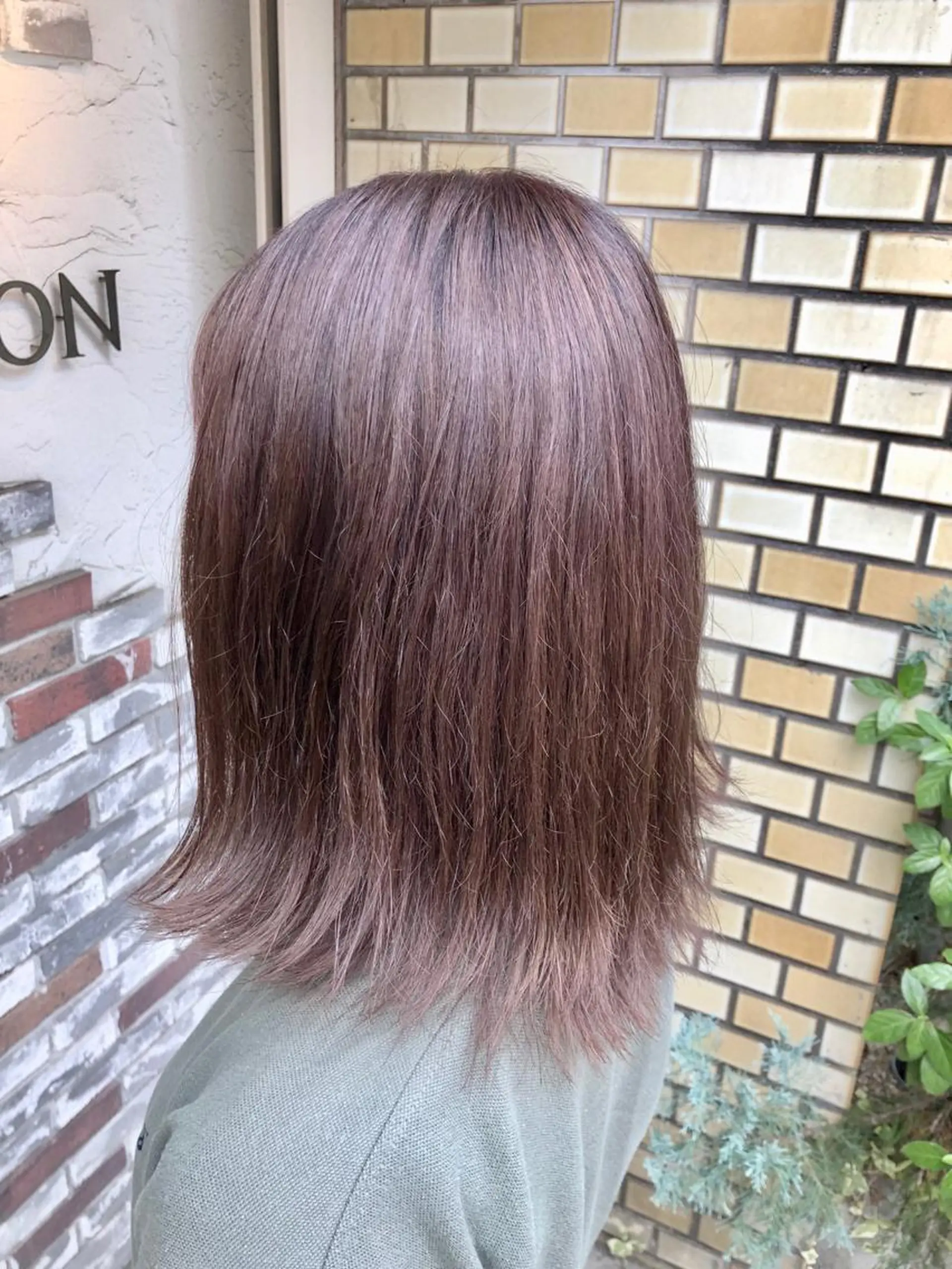 ミディアム カラー イルミナカラー ラベンダーカラー ラベンダーピンク ピンクカラー 桐原 竜也のヘアスタイル