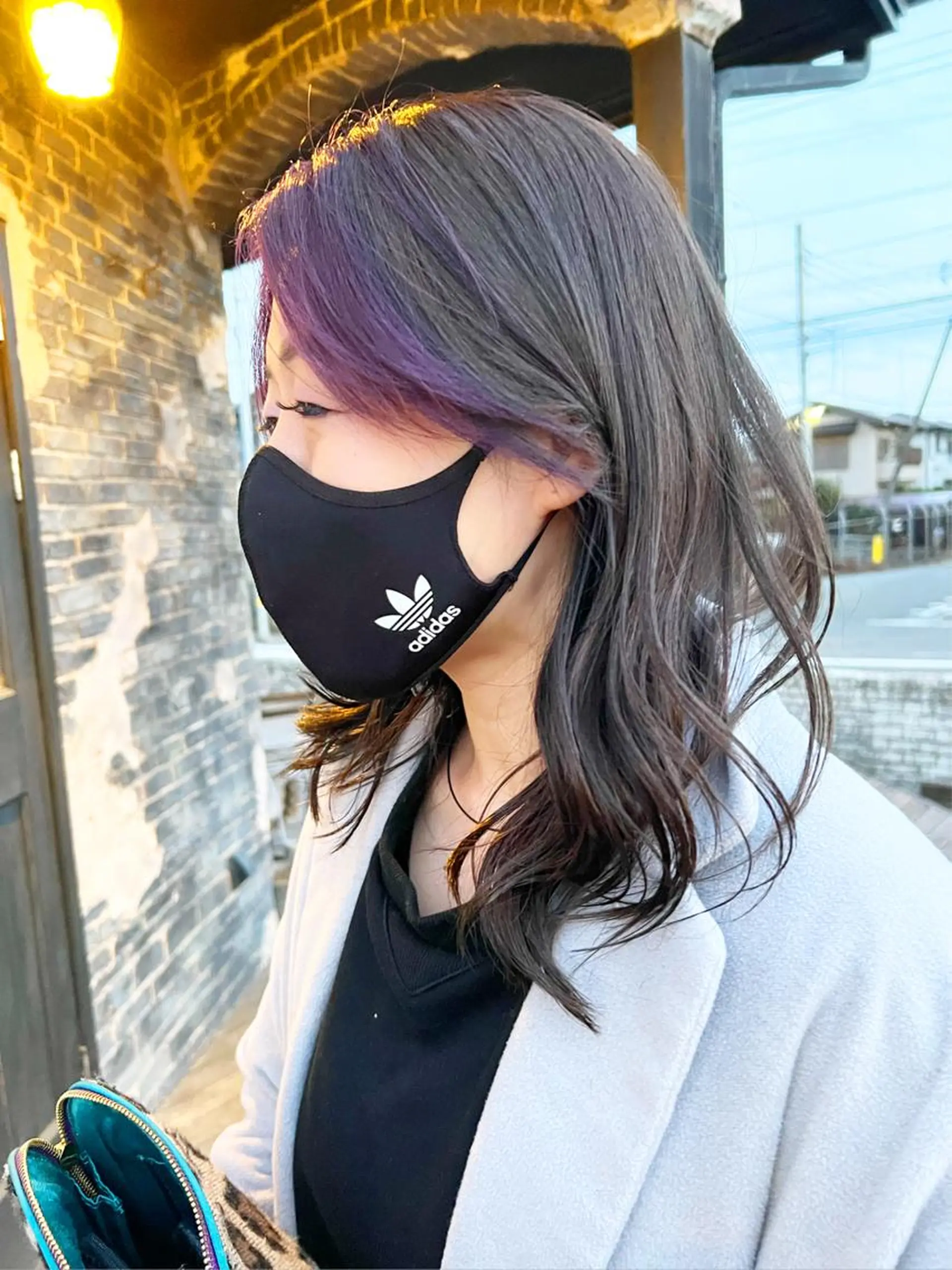 セミロング カラー ヘアカラー 🩵小野 えりか🩷のヘアスタイル