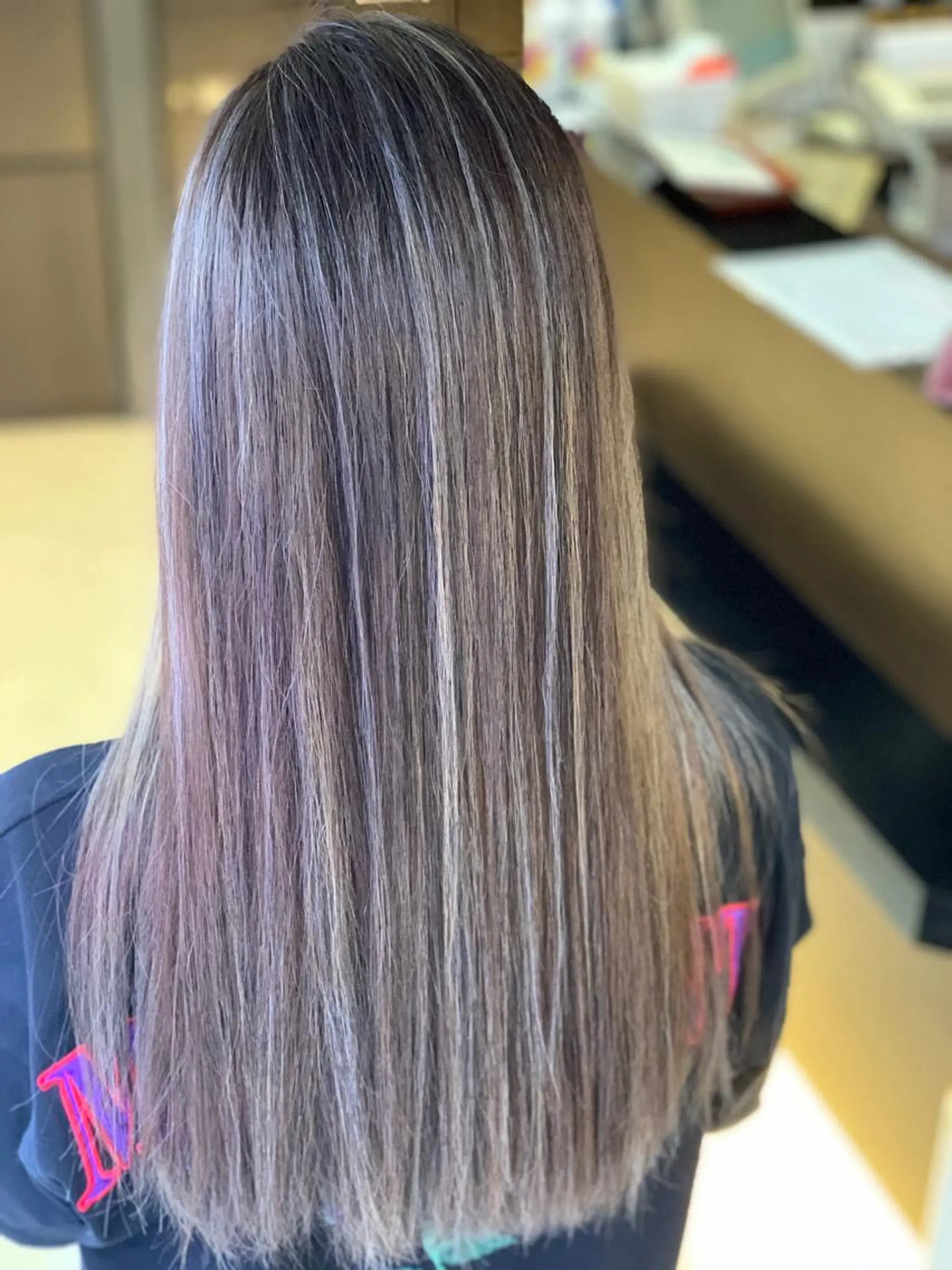 ロング カラー ハイライトカラー ハイライト ヘアカラー トリートメント ✂️大門 巧✂️ LAFF難波店のヘアスタイル